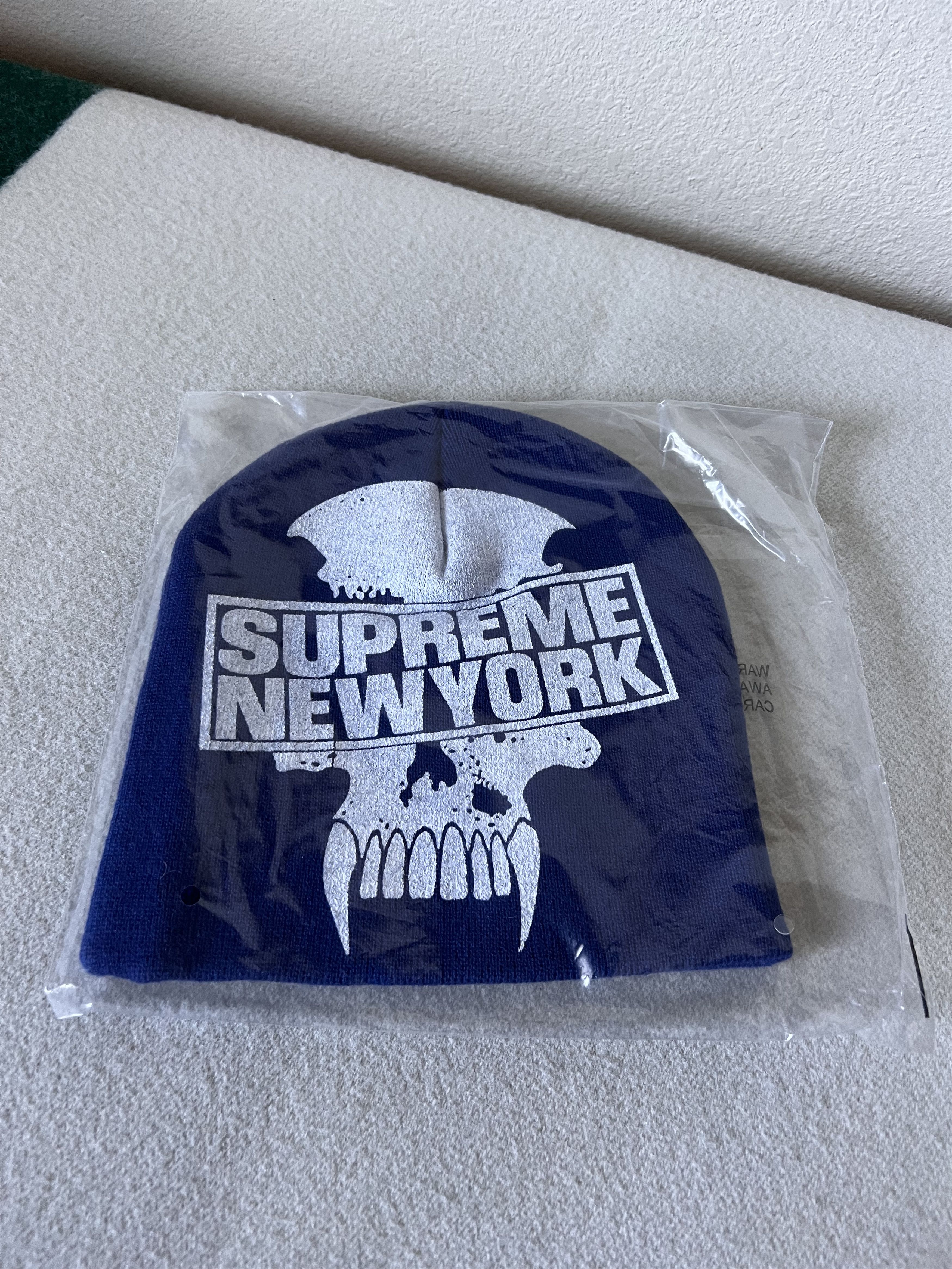 review of The Supreme Bounty Hunter Beanie (Blue) 