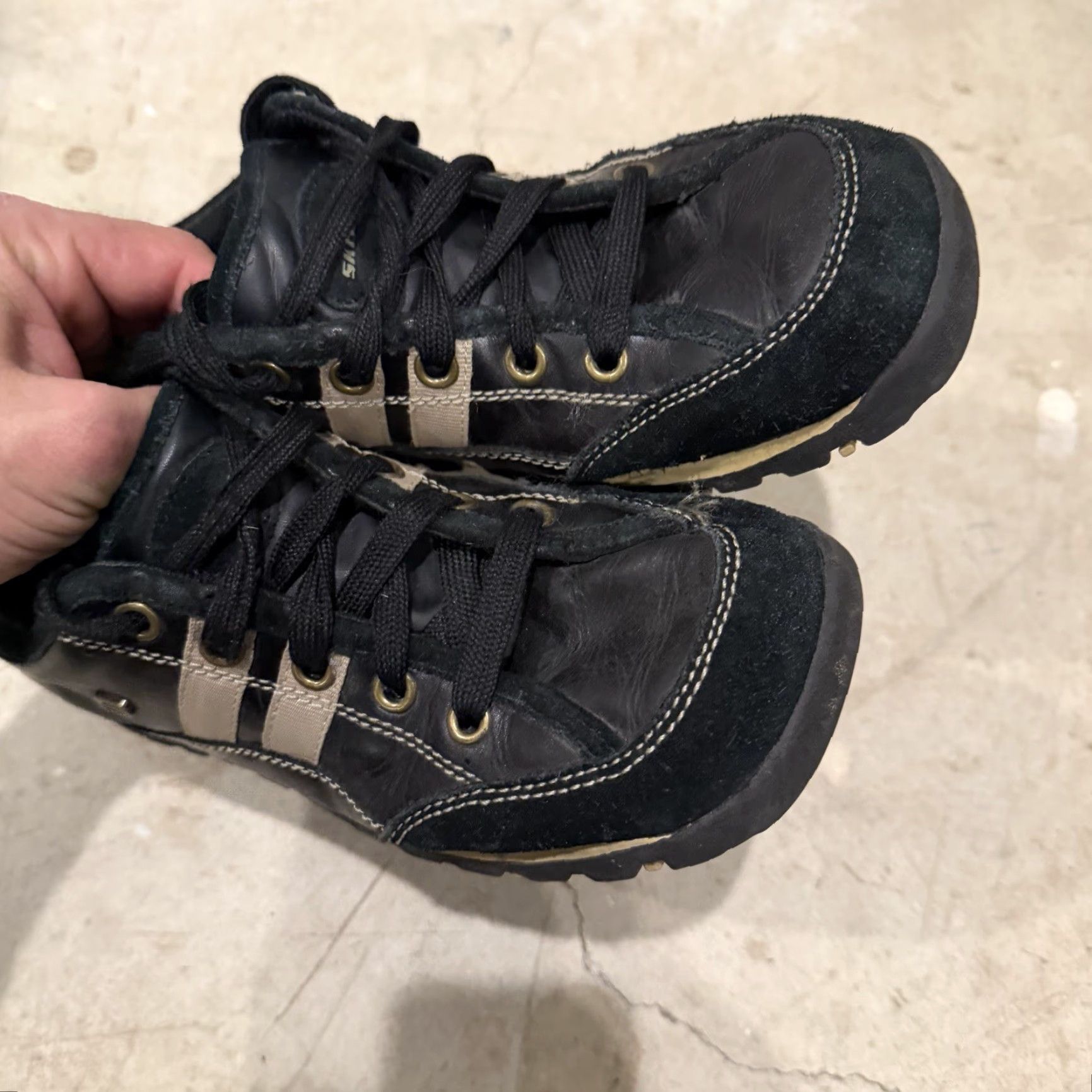 SKECHERS Skechers Sneakers Women Black Retro Suede Leather Size 8.5 46077 Tears Distres Size US 6 / IT 36 - 5 Thumbnail