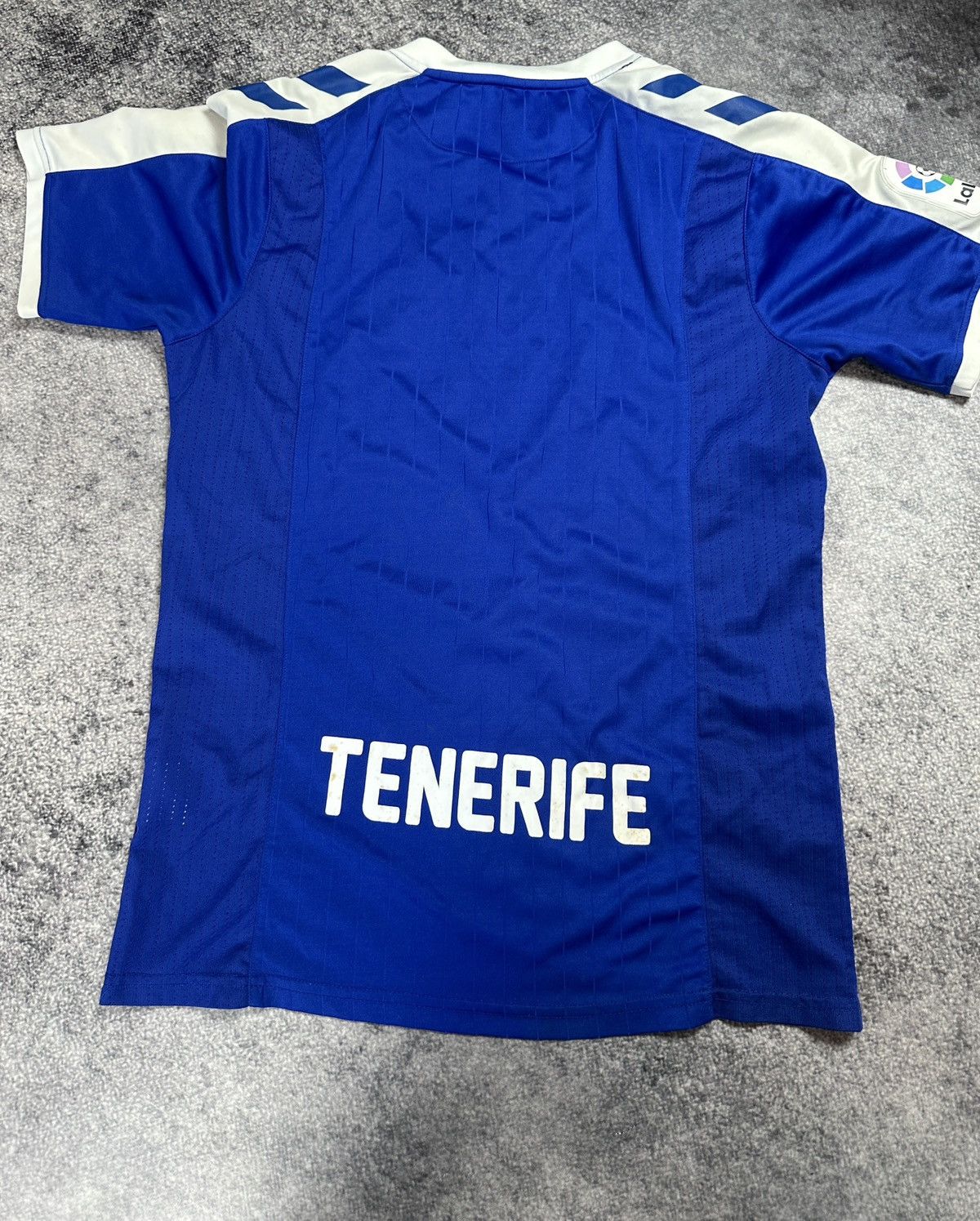 Hummel Hummel Tenerife Soccer Jersey Streetwear Rare Casual Spain Size US M / EU 48-50 / 2 - 6 Thumbnail