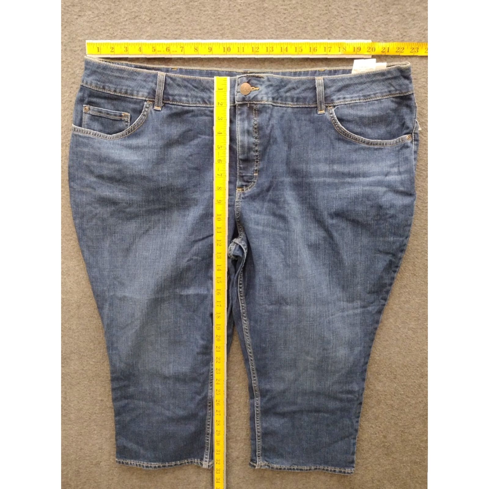 Lee Lee Women's Capri Jeans Blue Stretch Mid Rise 26W Denim Regular Fit Plus Size 5-Pocket Design Jeans Size 26" / US 2 / IT 38 - 4 Thumbnail