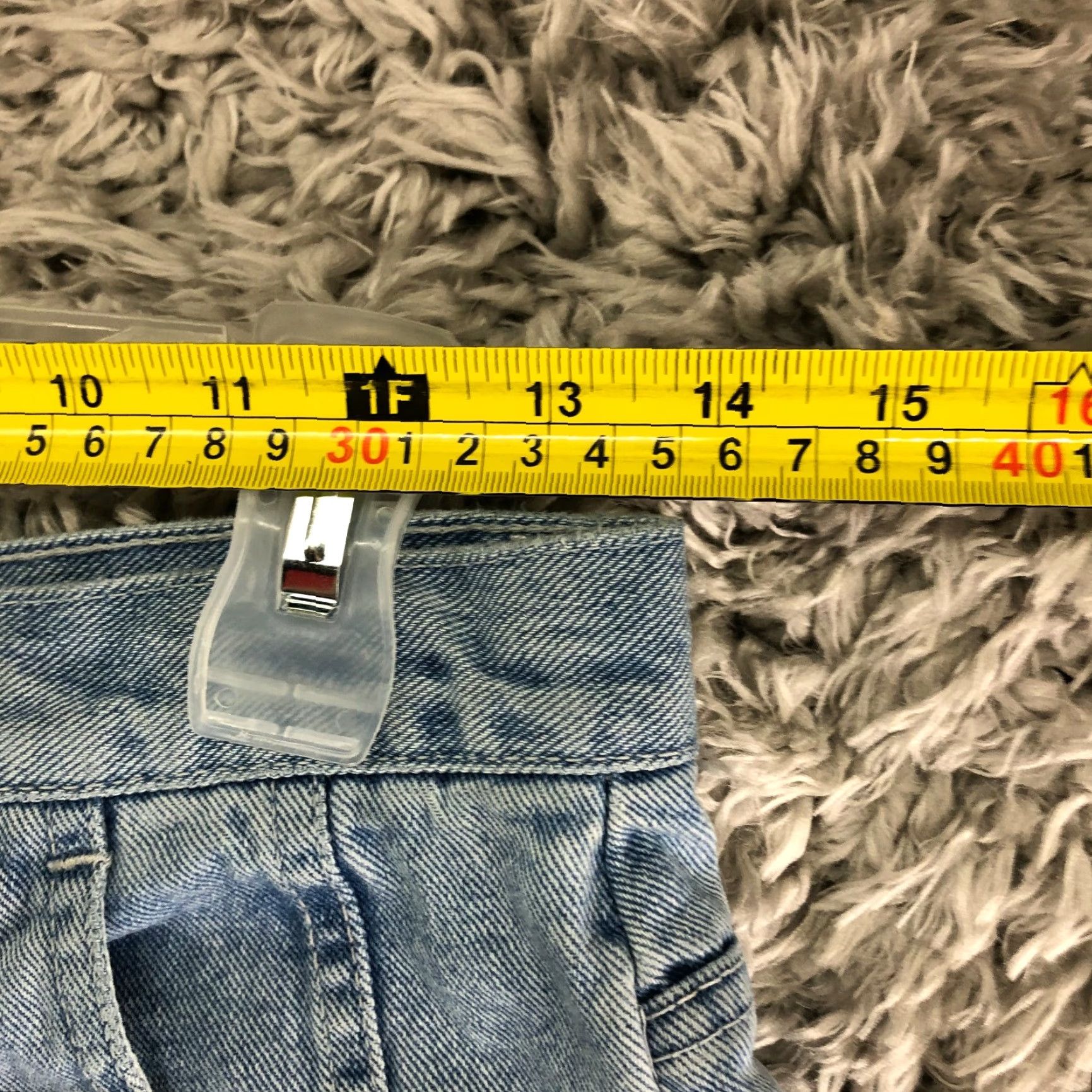 Faded Glory Faded Glory Bermuda Blue Jean Shorts Womens Size 10 Mid Rise Cuffed 28" Waist Denim Shorts Ladies Regular Fit Casual Size 28" / US 6 / IT 42 - 2 Thumbnail