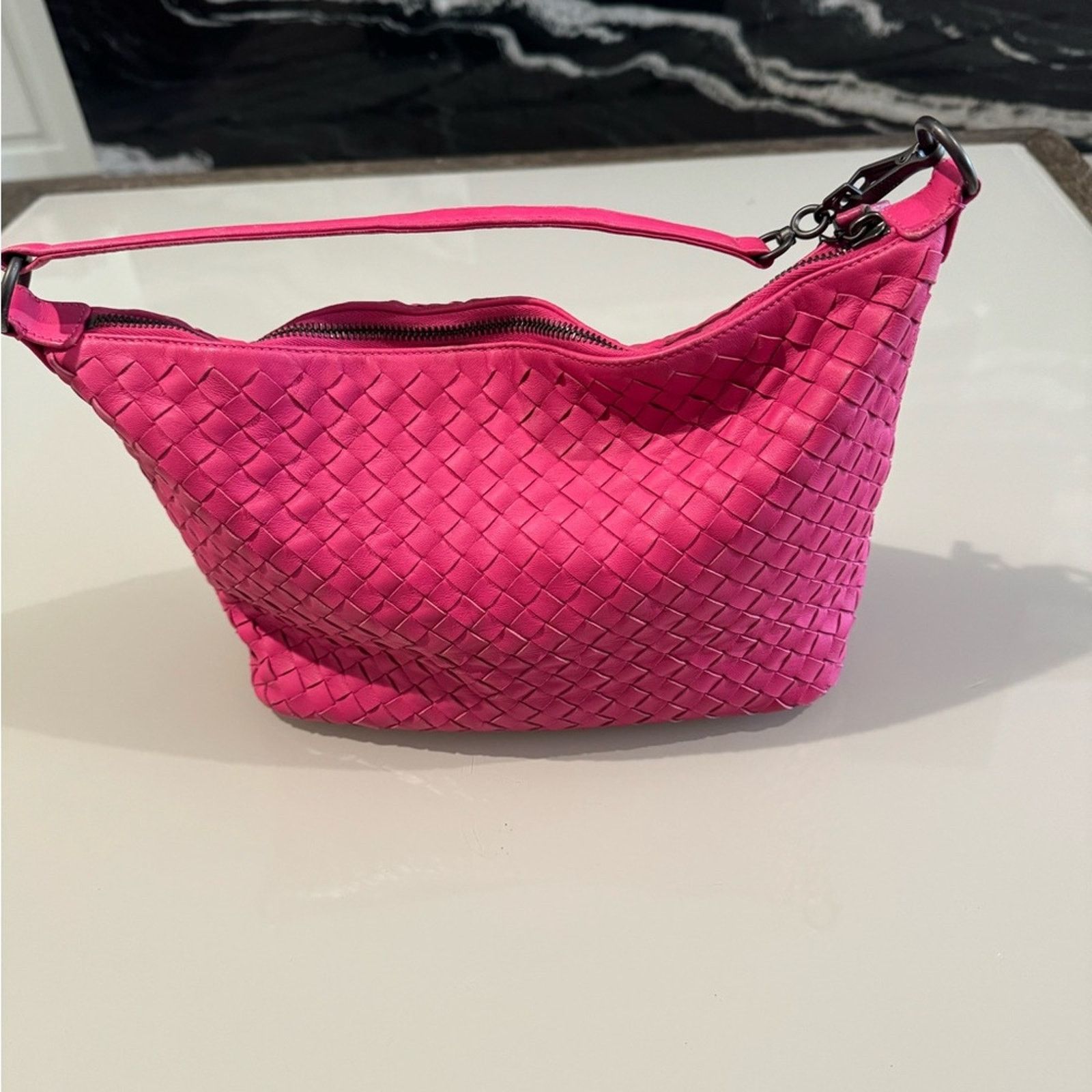 Bottega Veneta BOTTEGA VENETA Intrecciato Leather Shoulder Bag - Pink Rare Size ONE SIZE - 2 Thumbnail