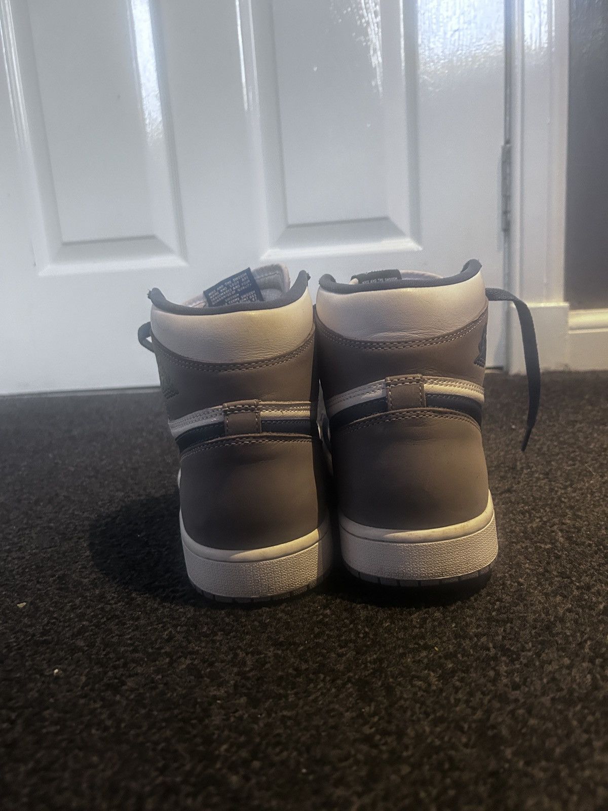 Nike Nike Jordan 1 retro OG Size US 9.5 / EU 42-43 - 3 Thumbnail