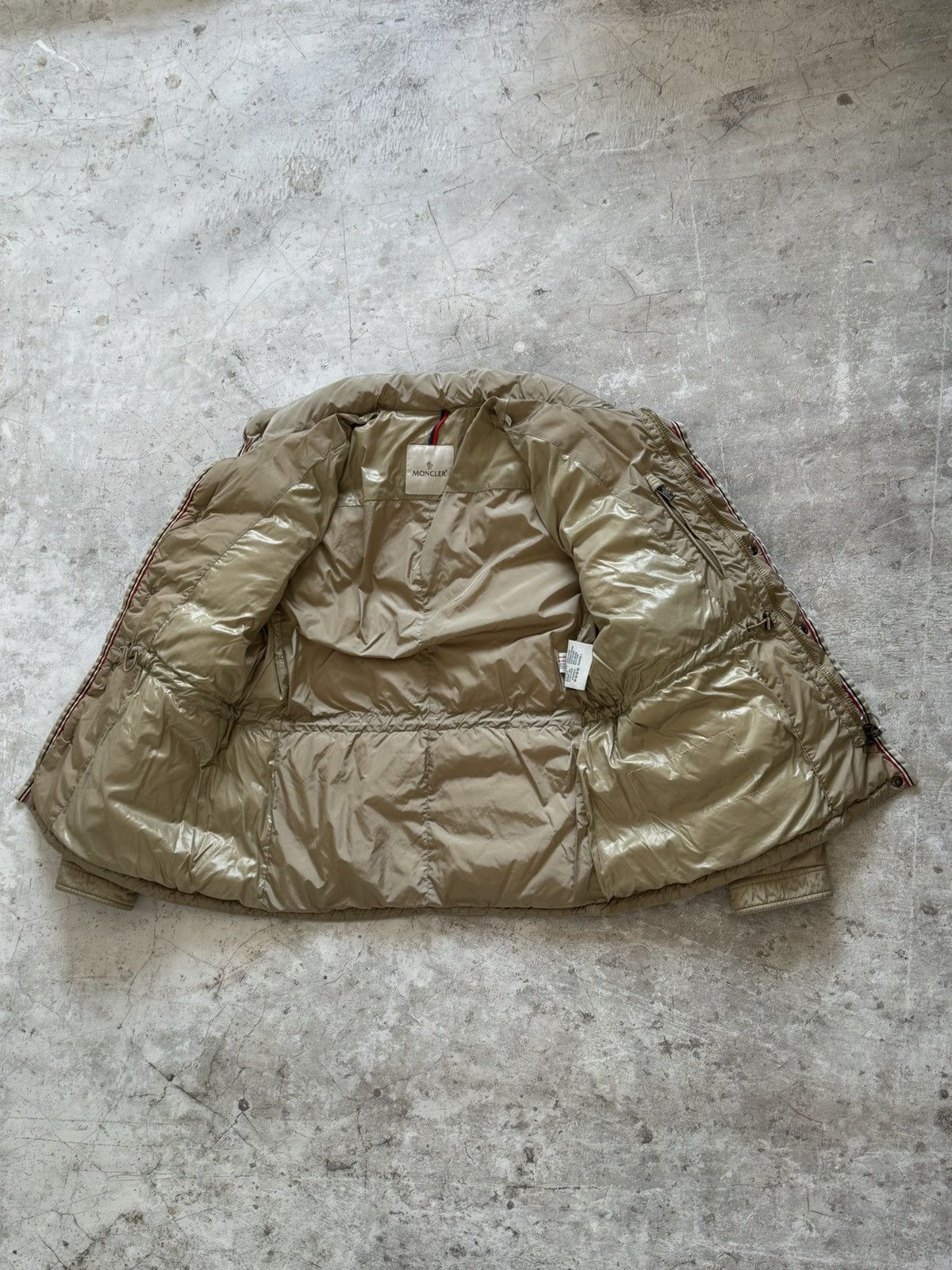Moncler Moncler Millais puffer jacket Size US L / EU 52-54 / 3 - 7 Thumbnail