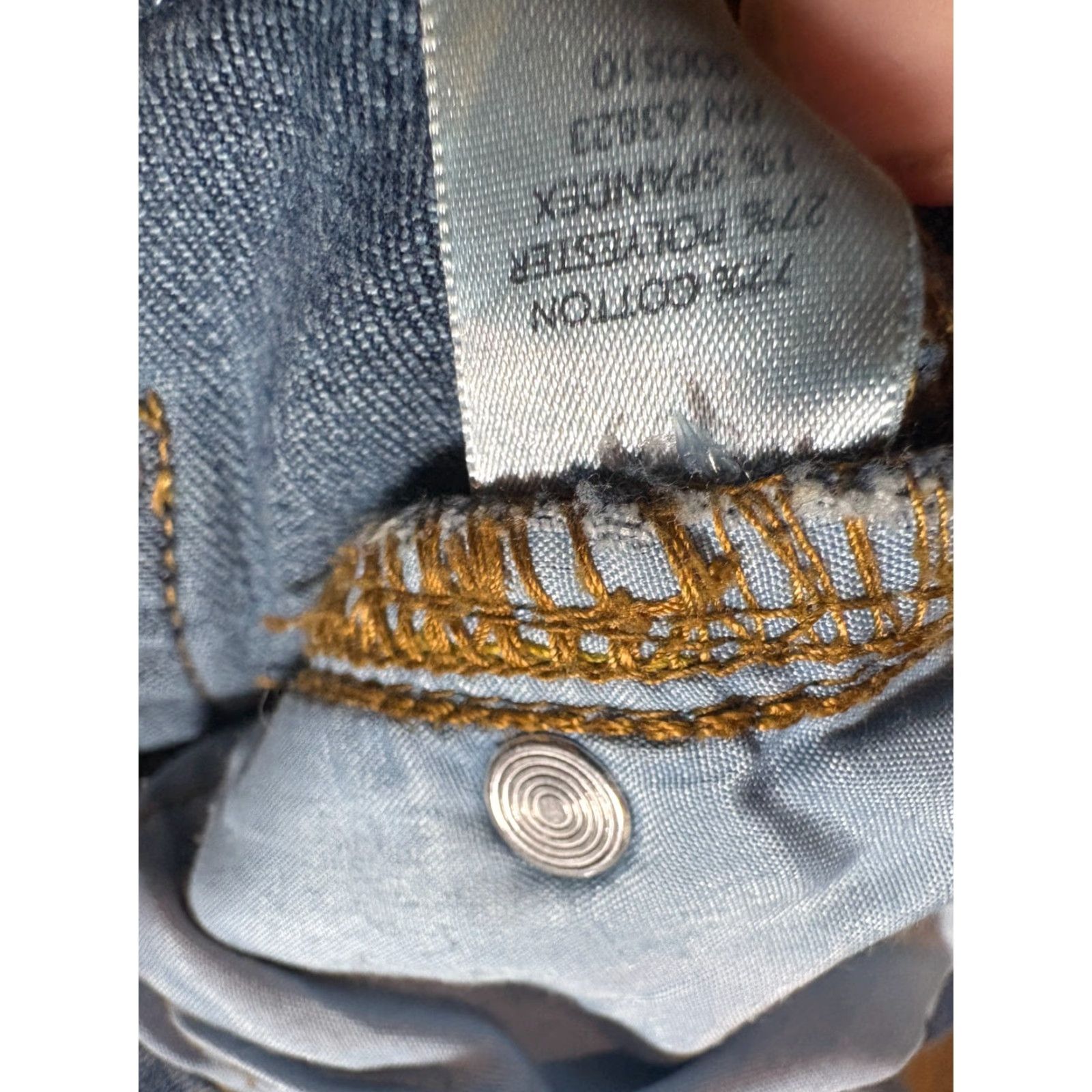 Gloria Vanderbilt VINTAGE Secrets by David Vered Jeans Womens 6 P Blue Denim Slim Tapered Gloria Vanderbilt Petites Womens Jeans Size 28" / US 6 / IT 42 - 6 Thumbnail