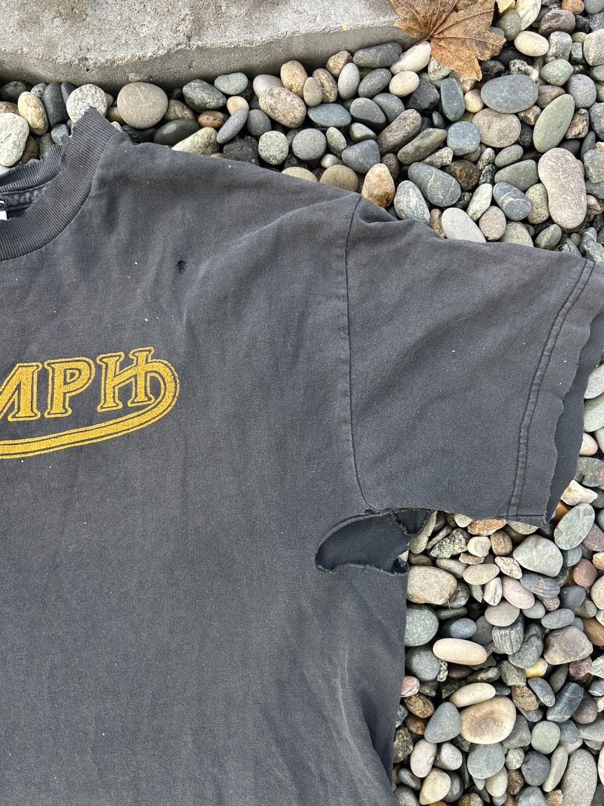 Other Vintage sun faded triumph motorcycles tee Size US L / EU 52-54 / 3 - 3 Thumbnail