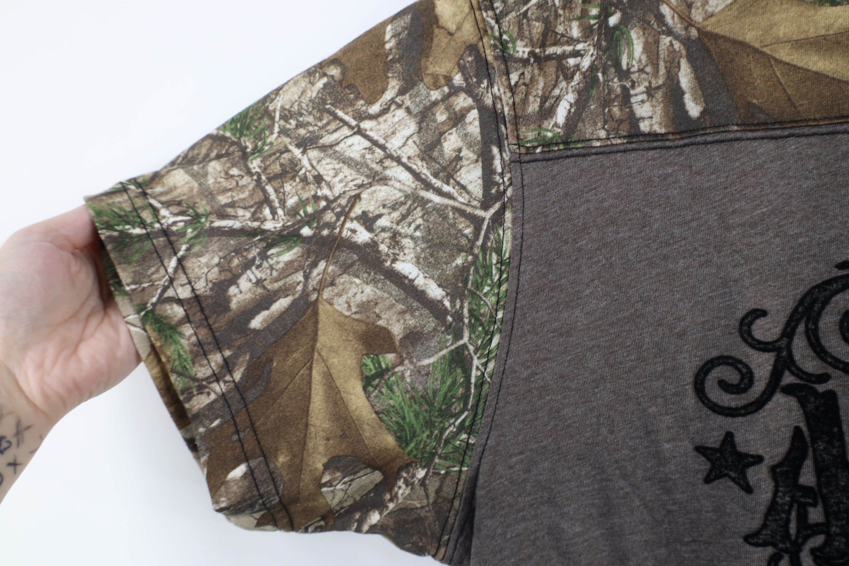 Affliction × Vintage Vintage Affliction Skull Tribal Camouflage UFC MMA T-Shirt Size US XXL / EU 58 / 5 - 5 Thumbnail