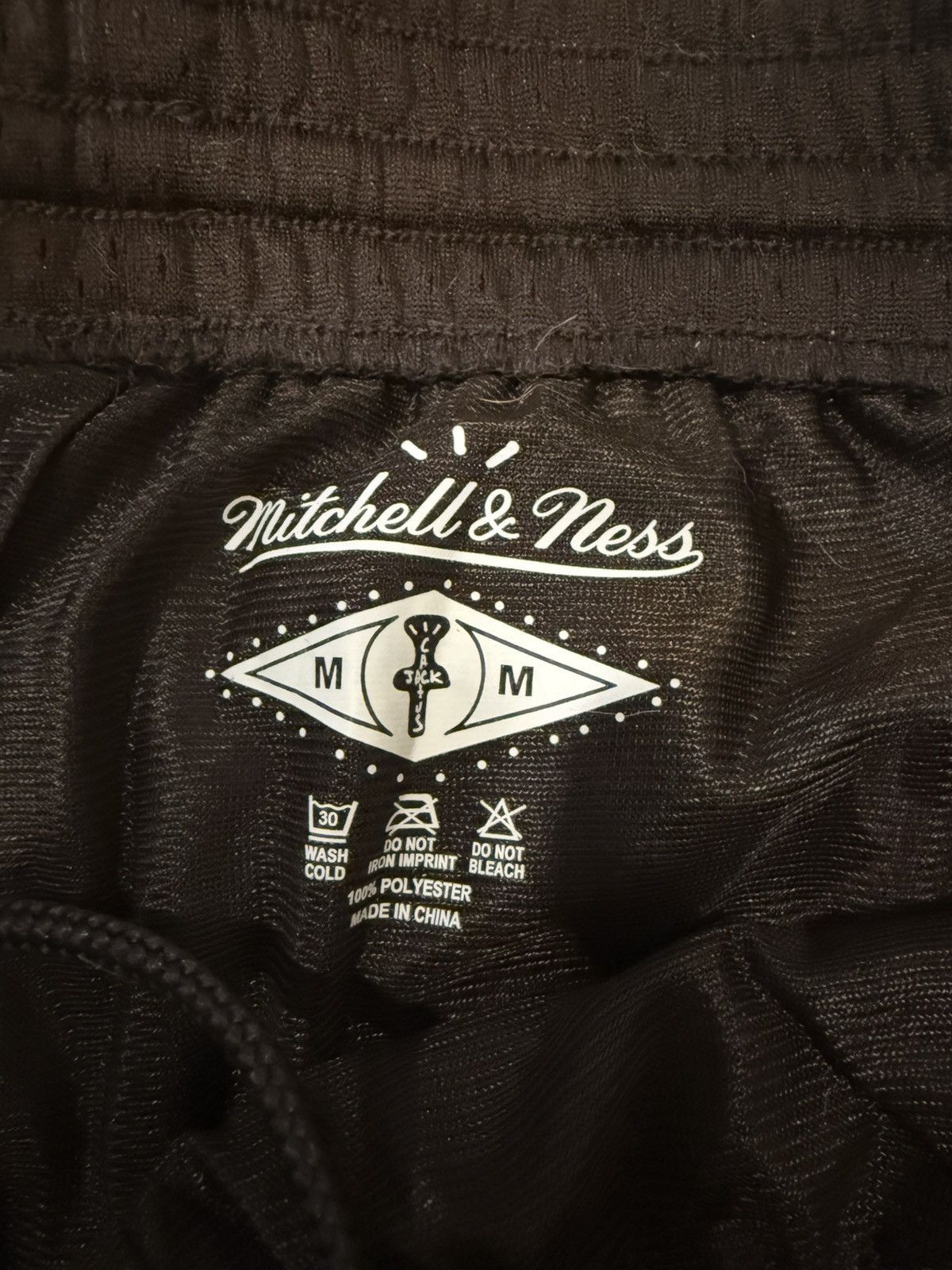 Mitchell & Ness × Travis Scott Cactus Jack Mitchell & Ness Basketball Shorts Brown Size US 32 / EU 48 - 3 Thumbnail