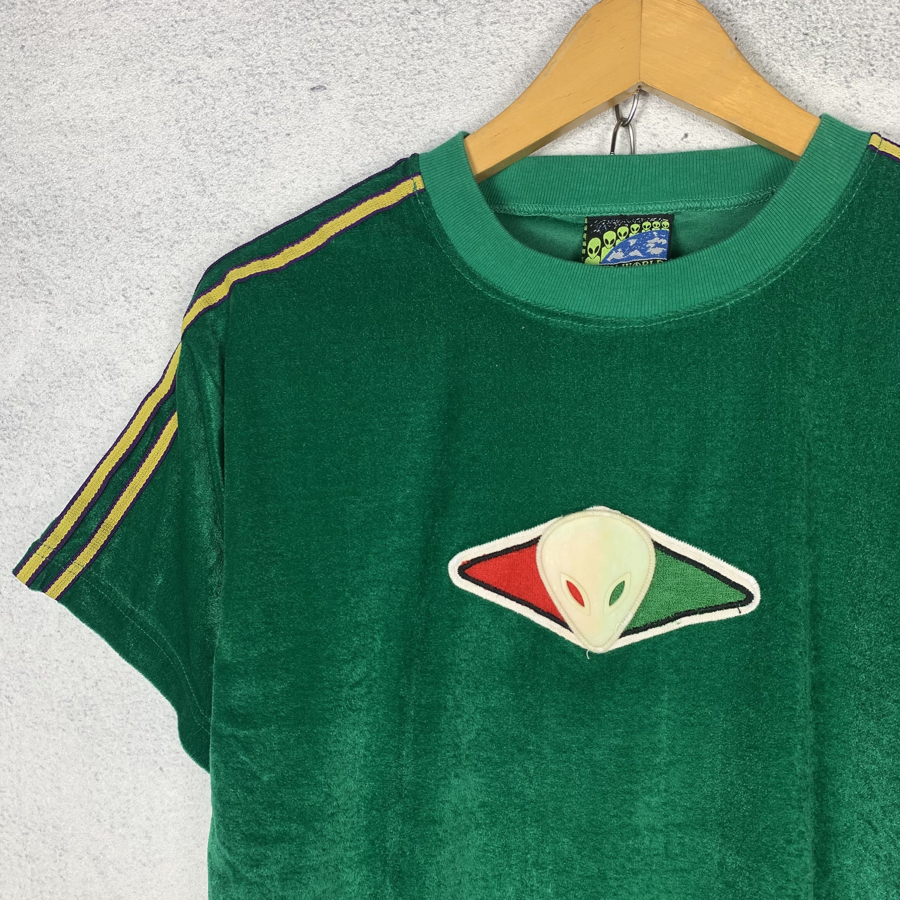 Alien Workshop Vintage Alien World Tshirt Size US S / EU 44-46 / 1 - 2 Thumbnail