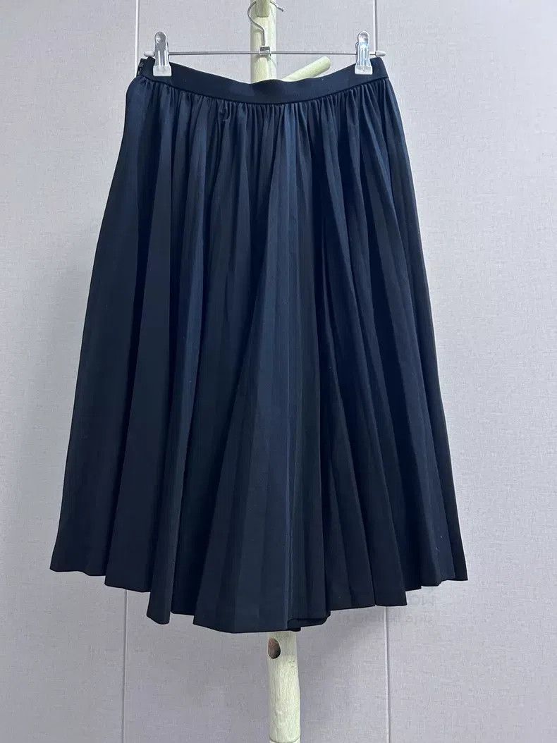 Comme des Garcons Comme Des Garcons size M Pleated Skirt Size 23" - 2 Thumbnail