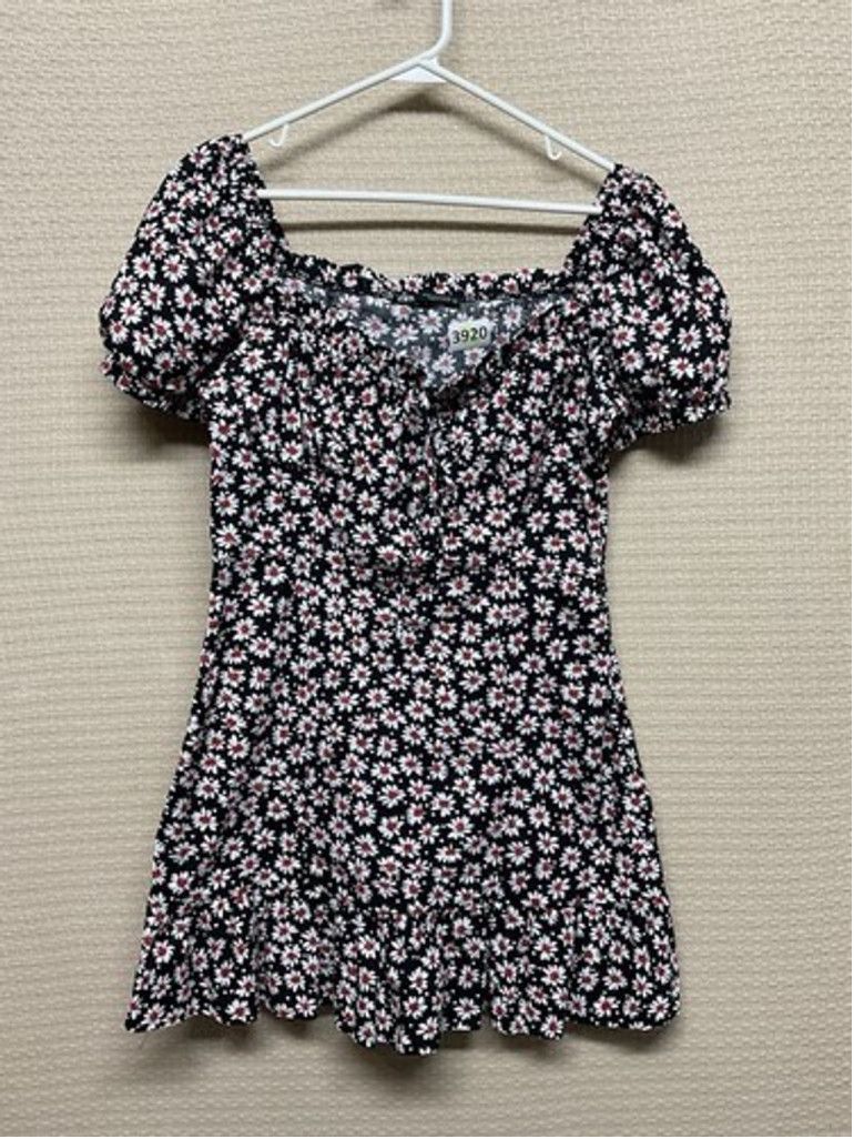 Zara NWOT Zara Floral Short Sleeve Mini Dress Floral Women Size M Size M / US 6-8 / IT 42-44 - 9 Thumbnail