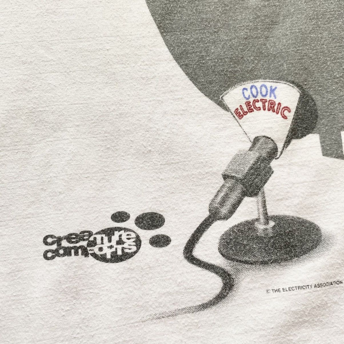 Anime RARE 1992 Creature Comfort Penguins Yes Dad Cartoon T-Shirt Size US XL / EU 56 / 4 - 4 Thumbnail