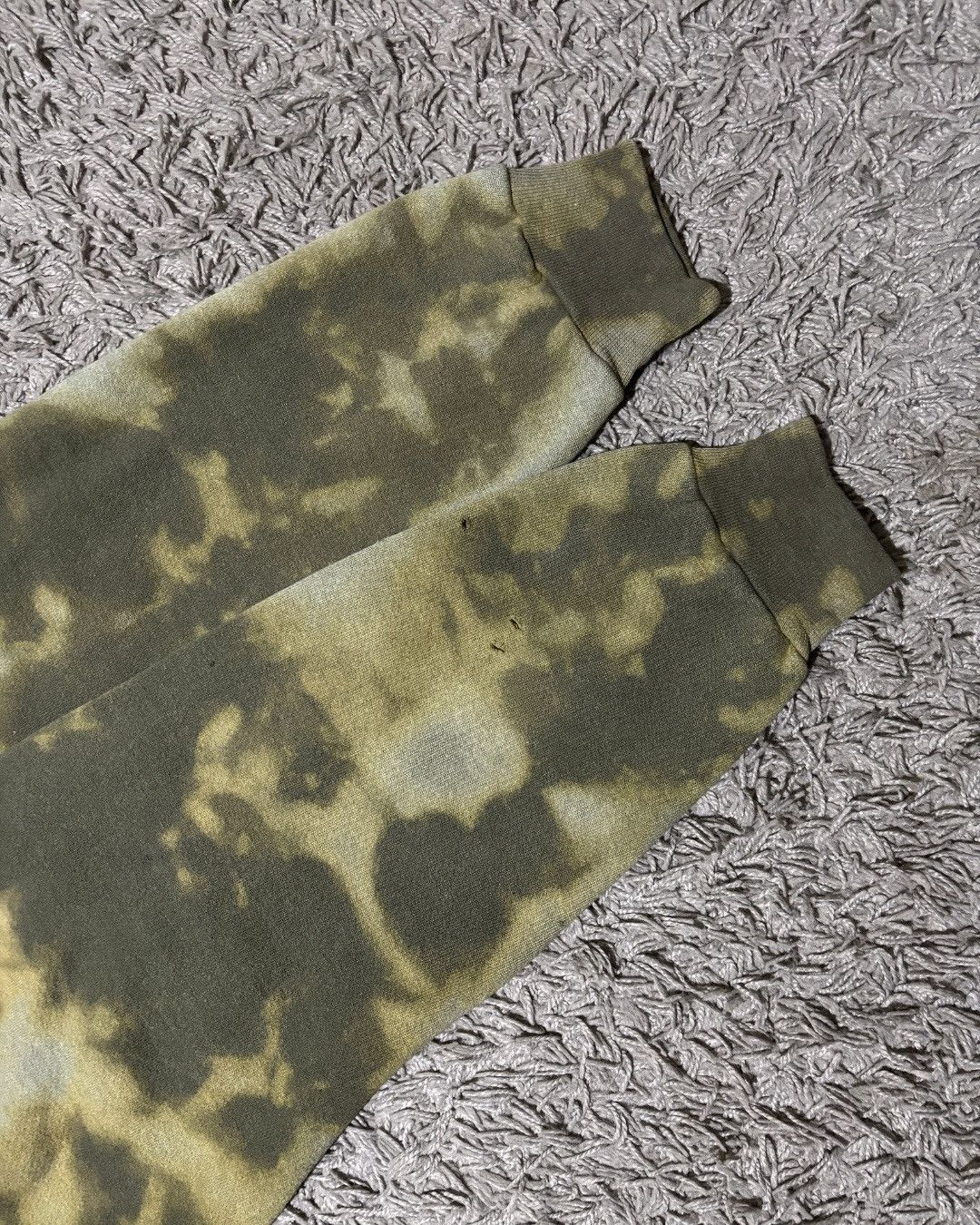 Soffe 1990’s Soffe USMC Army “Military Green” Tie-dye Sweatshirt Size US L / EU 52-54 / 3 - 3 Thumbnail