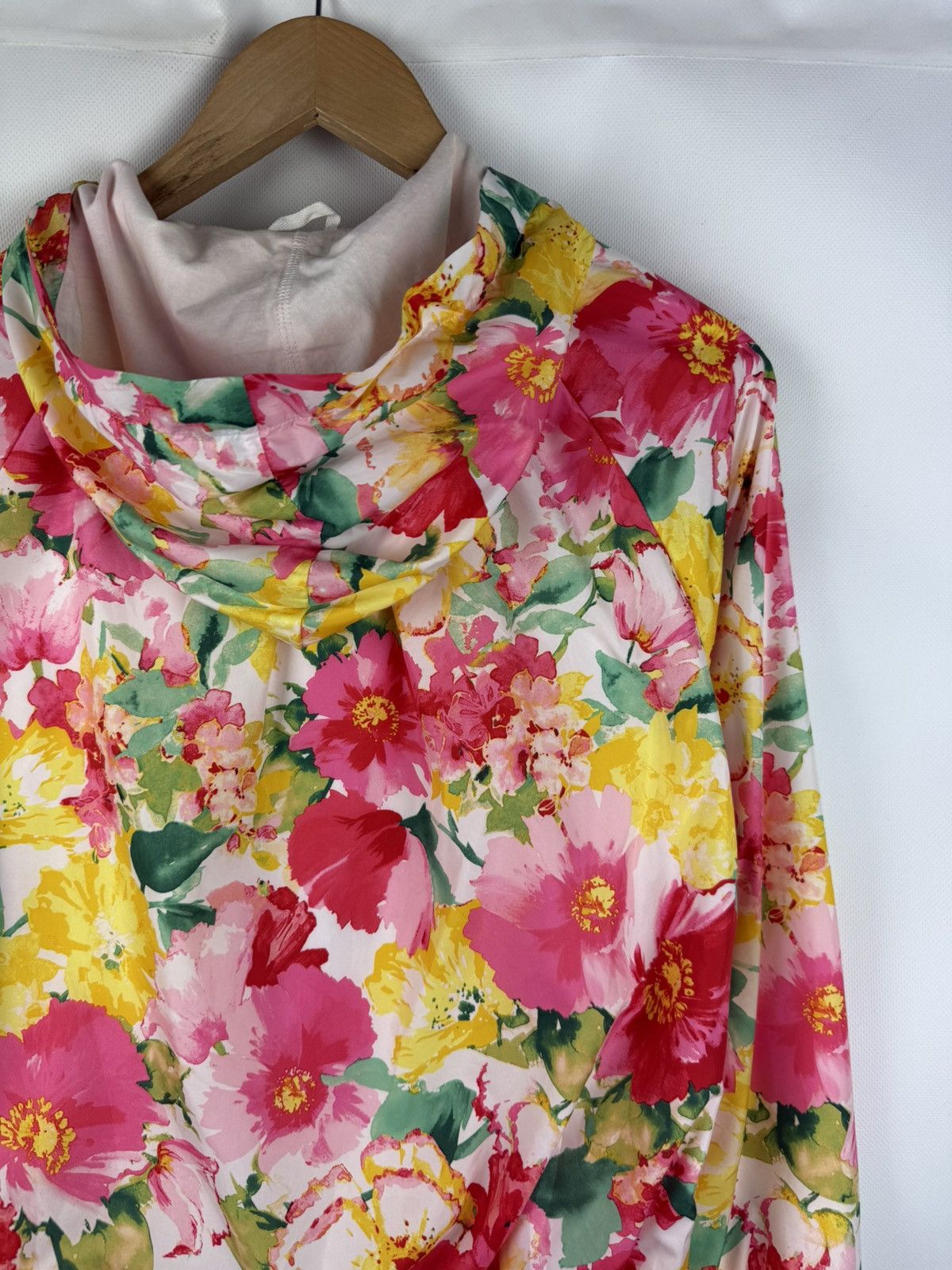 Polo Ralph Lauren Polo Ralph Lauren Flower Pattern Hooded Windbreaker Jacket Size S / US 4 / IT 40 - 17 Thumbnail