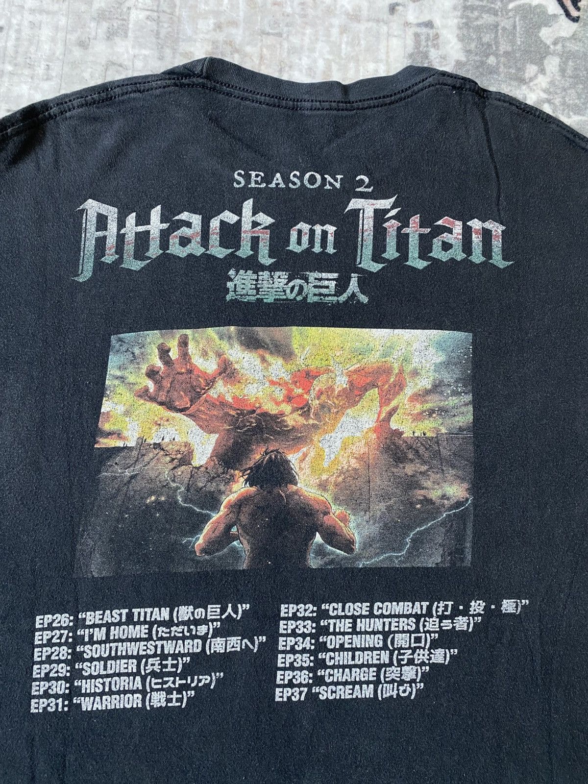 Anime Anime Attack on Titan Season 2 heavy graphic Size US XL / EU 56 / 4 - 4 Thumbnail
