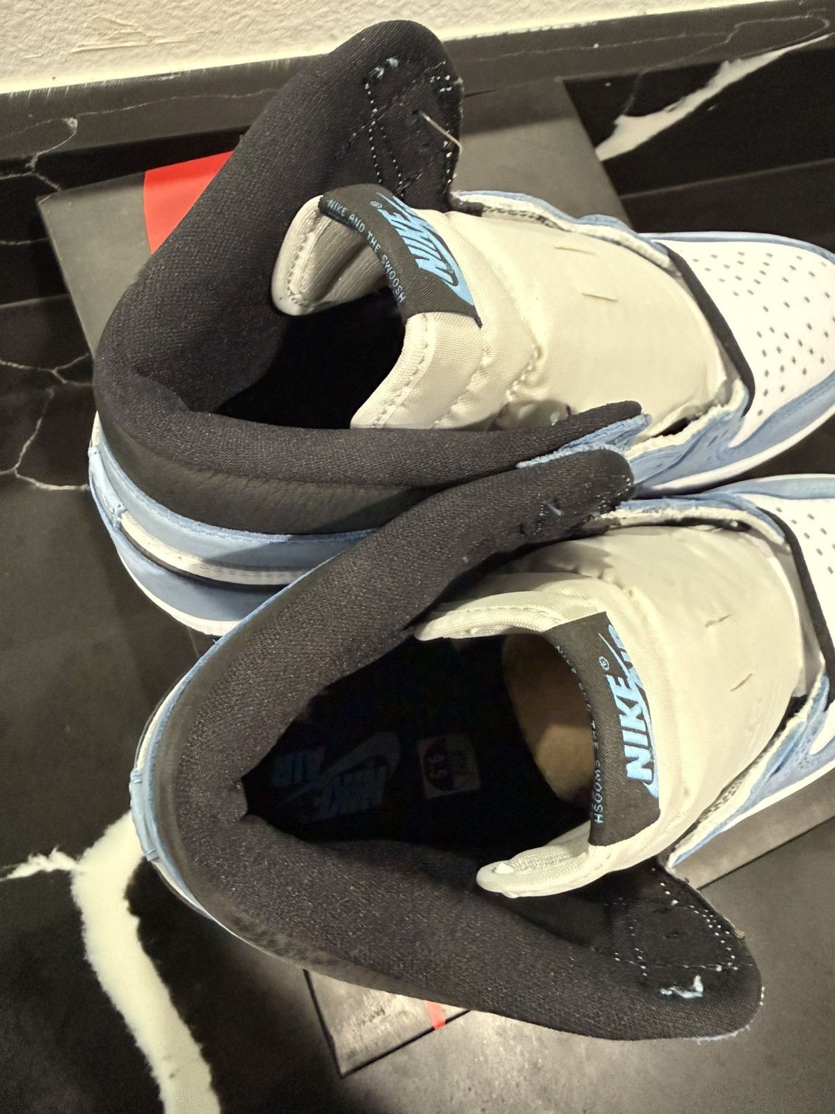 Nike Carolina blue Jordan 1s Size US 9.5 / EU 42-43 - 5 Thumbnail