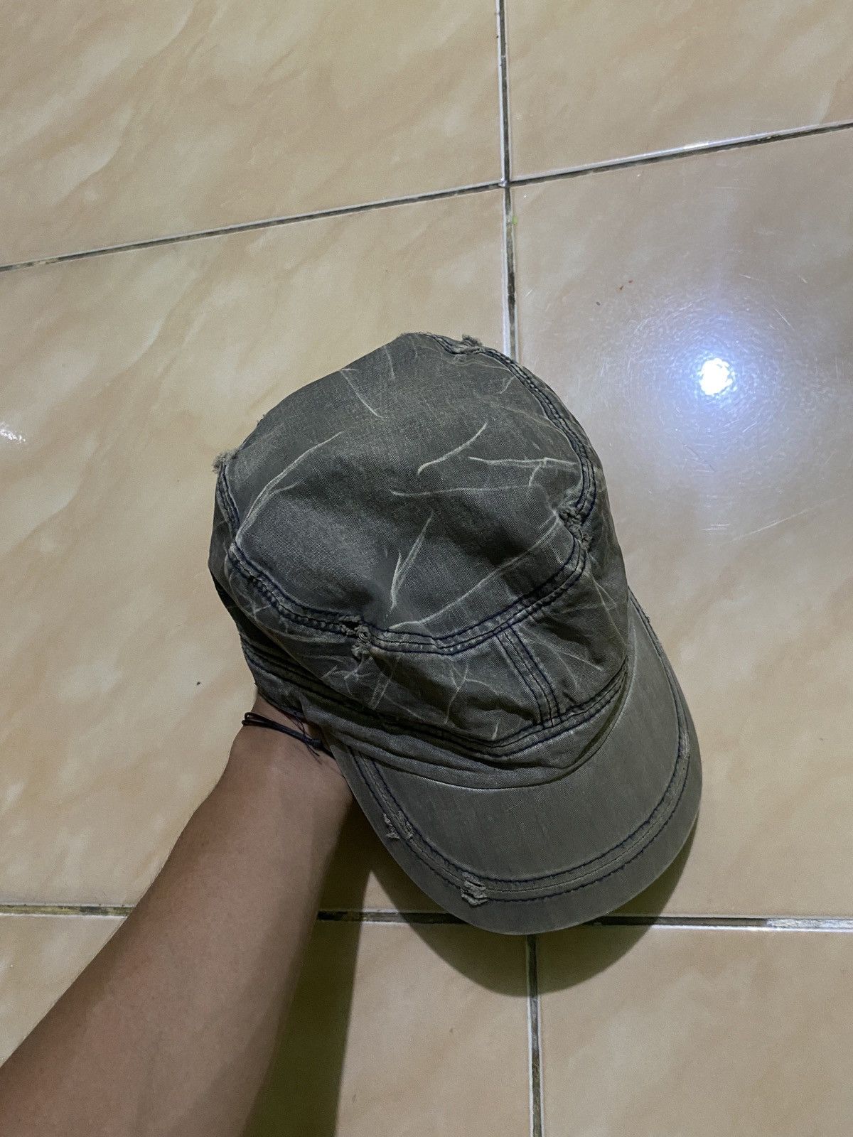 Japanese Brand COMMANDO HATS SMOKE MOTIF IFSIXWASNINE Size ONE SIZE - 5 Thumbnail