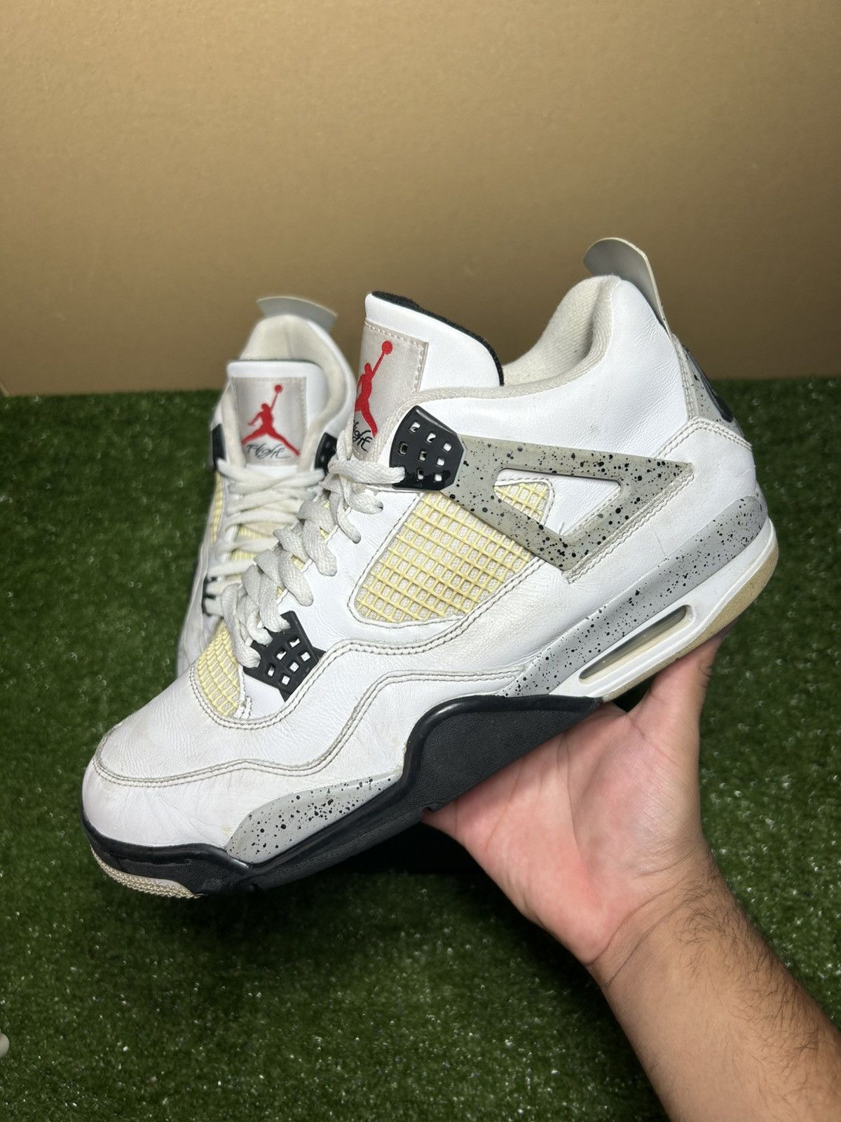 Jordan Brand Jordan 4 white cement 2016 Size US 11.5 / EU 44-45 - 2 Thumbnail