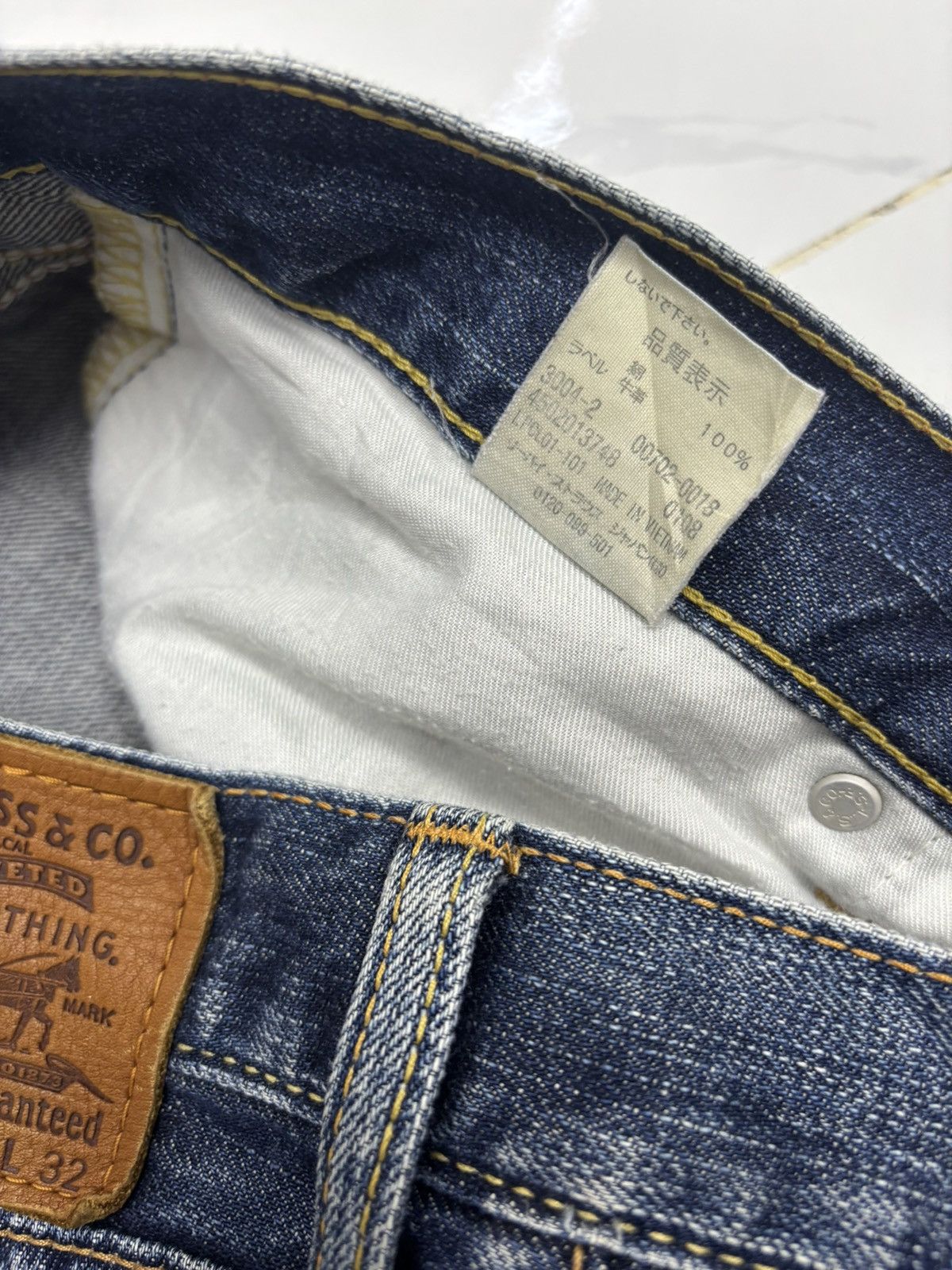 If Six Was Nine 🔥LEVIS 702 DISTRESS CLAWMARK DENIM JEANS Size US 31 - 12 Thumbnail