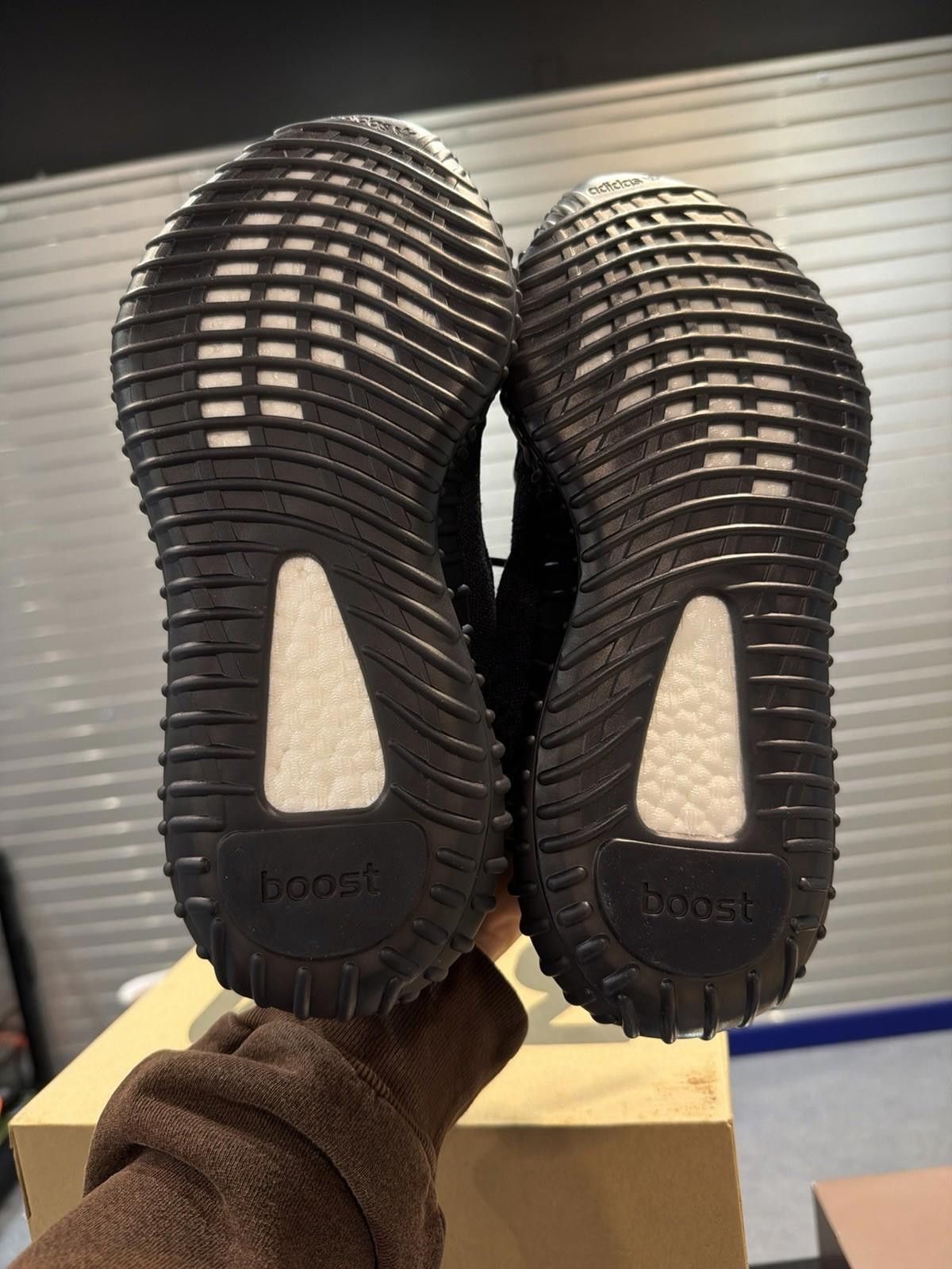 Adidas adidas Yeezy Boost 350 V2 'Onyx' HQ4540 Size 8.5 Men NEW Size US 8.5 / EU 41-42 - 12 Thumbnail
