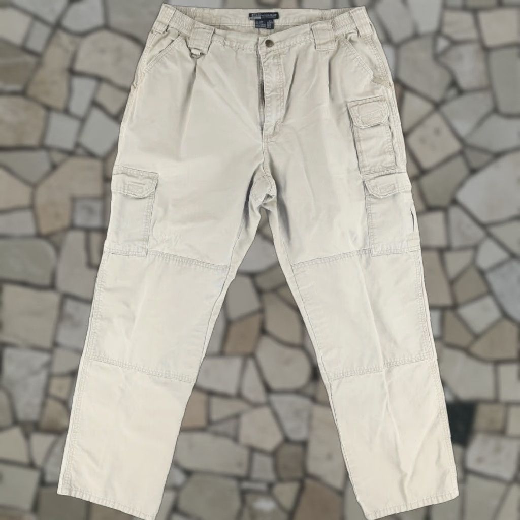 Vintage 5.11 Tactical Cotton Canvas Cargo Pants Beige Men's 38 Cargo Pants Mens 38 Beige Workwear Relaxed Front Snap Cotton Canvas 5.11 Tactical Shoes? Size US 38 / EU 54 - 1 Thumbnail