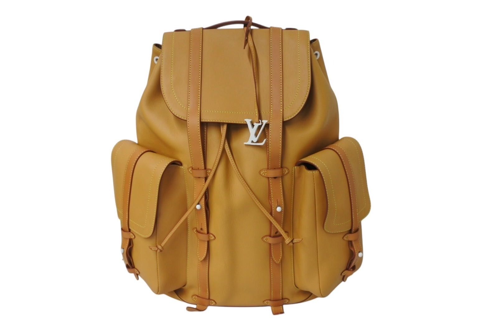 christopher backpack gm rucksack von louis vuitton The christopher mm backpack is a mid Louis Vuitton Christopher Backpack GM