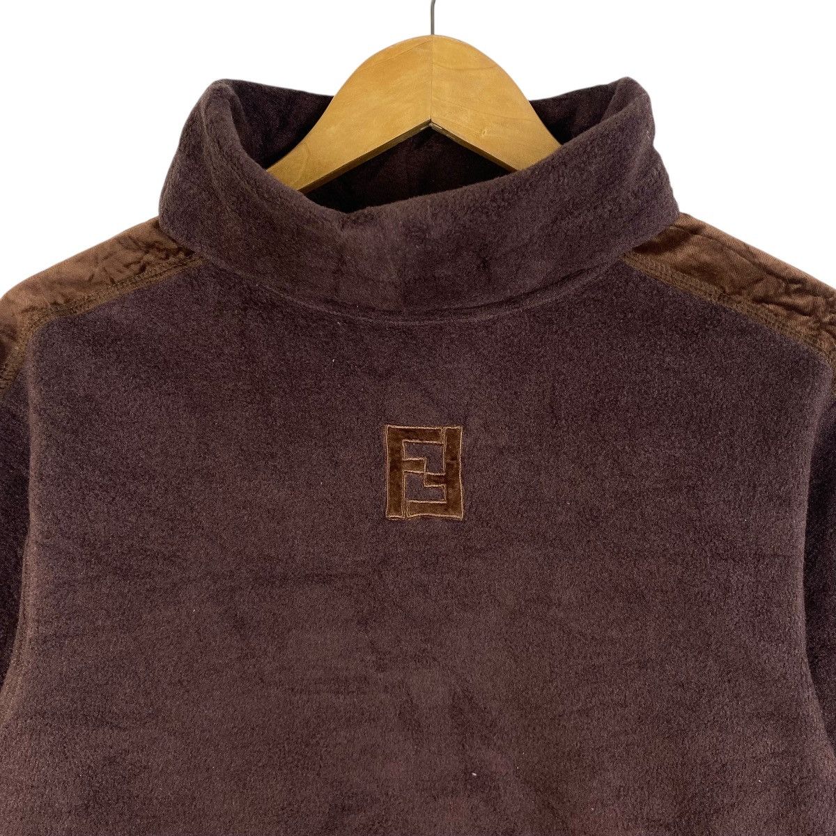 Fendi FENDI Roma Made In Italy Center Logo Fleece Long Sleeve Size S / US 4 / IT 40 - 5 Thumbnail