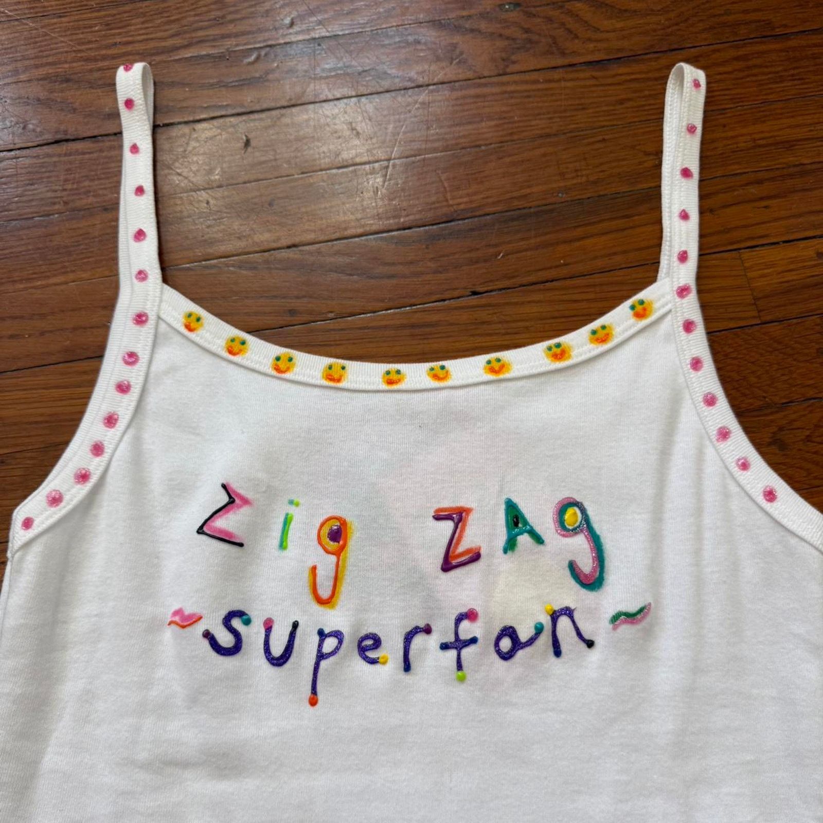 Los Angeles Apparel y2k graphic baby tee spaghetti tank zig zag superfan ✦ Size S / US 4 / IT 40 - 4 Thumbnail