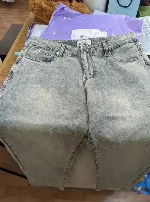 Japanese Brand Washed Jeans Zipper Split Straight Size US 32 / EU 48 - 2 Thumbnail