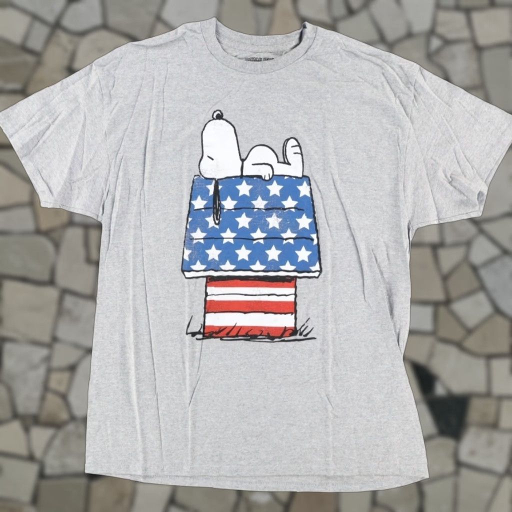 Peanuts Peanuts Snoopy USA Solid T-Shirt Gray Men's XL Size US XL / EU 56 / 4 - 1 Thumbnail
