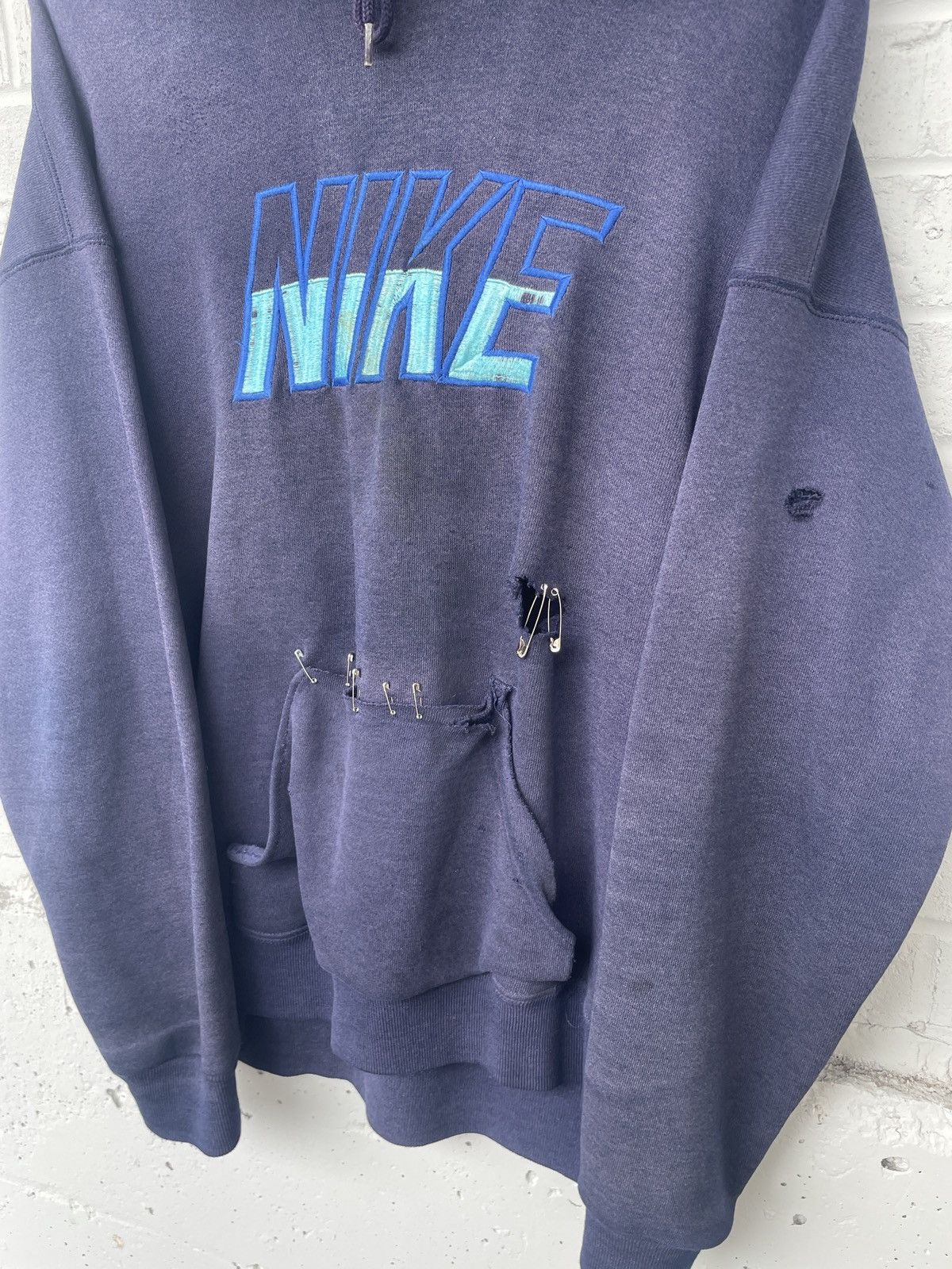 Nike 90s Nike faded and distressed hoodie Size US L / EU 52-54 / 3 - 4 Thumbnail