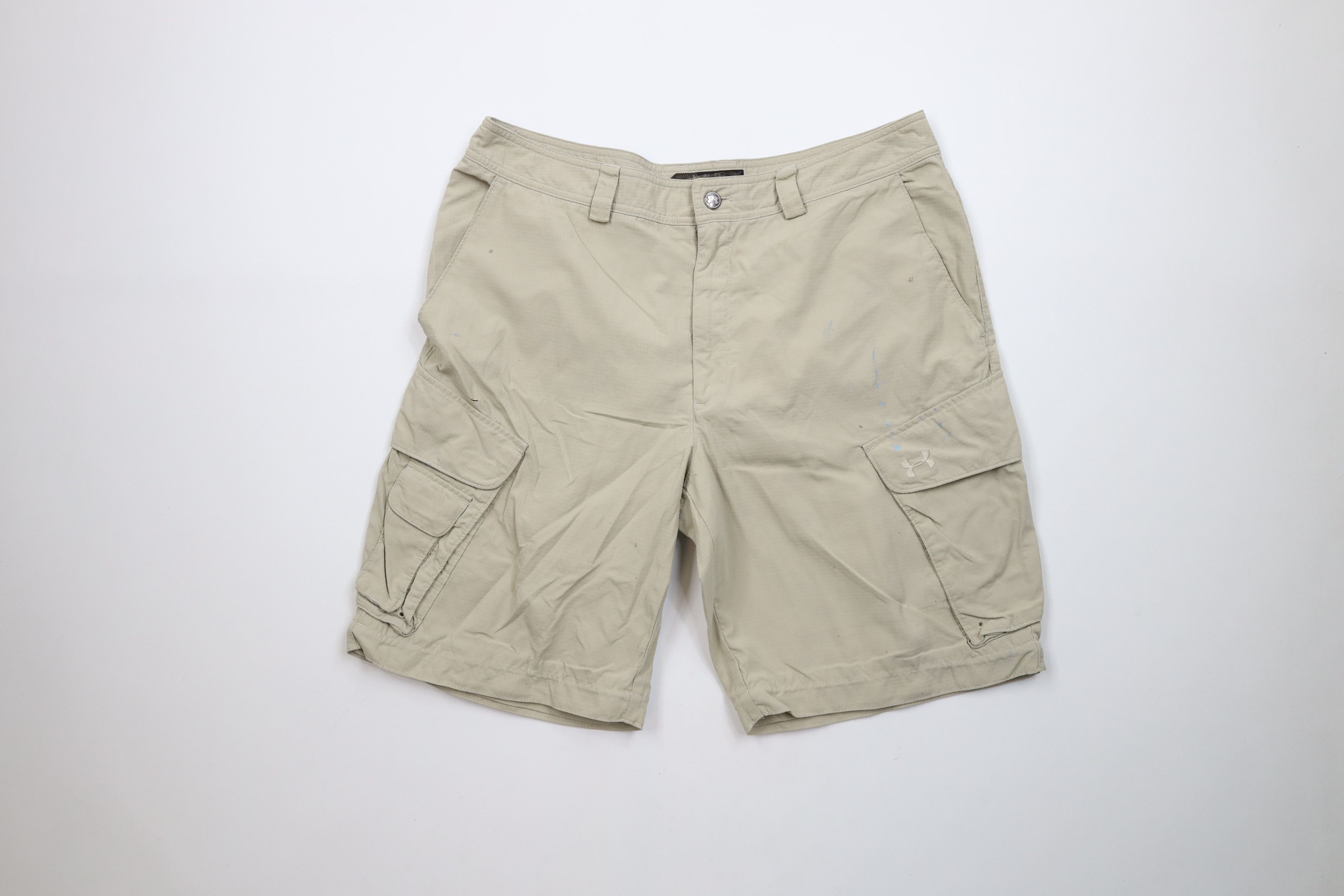 Under Armour × Vintage Vintage Under Armour Ripstop Baggy Cargo Shorts Beige Size US 34 / EU 50 - 1 Thumbnail
