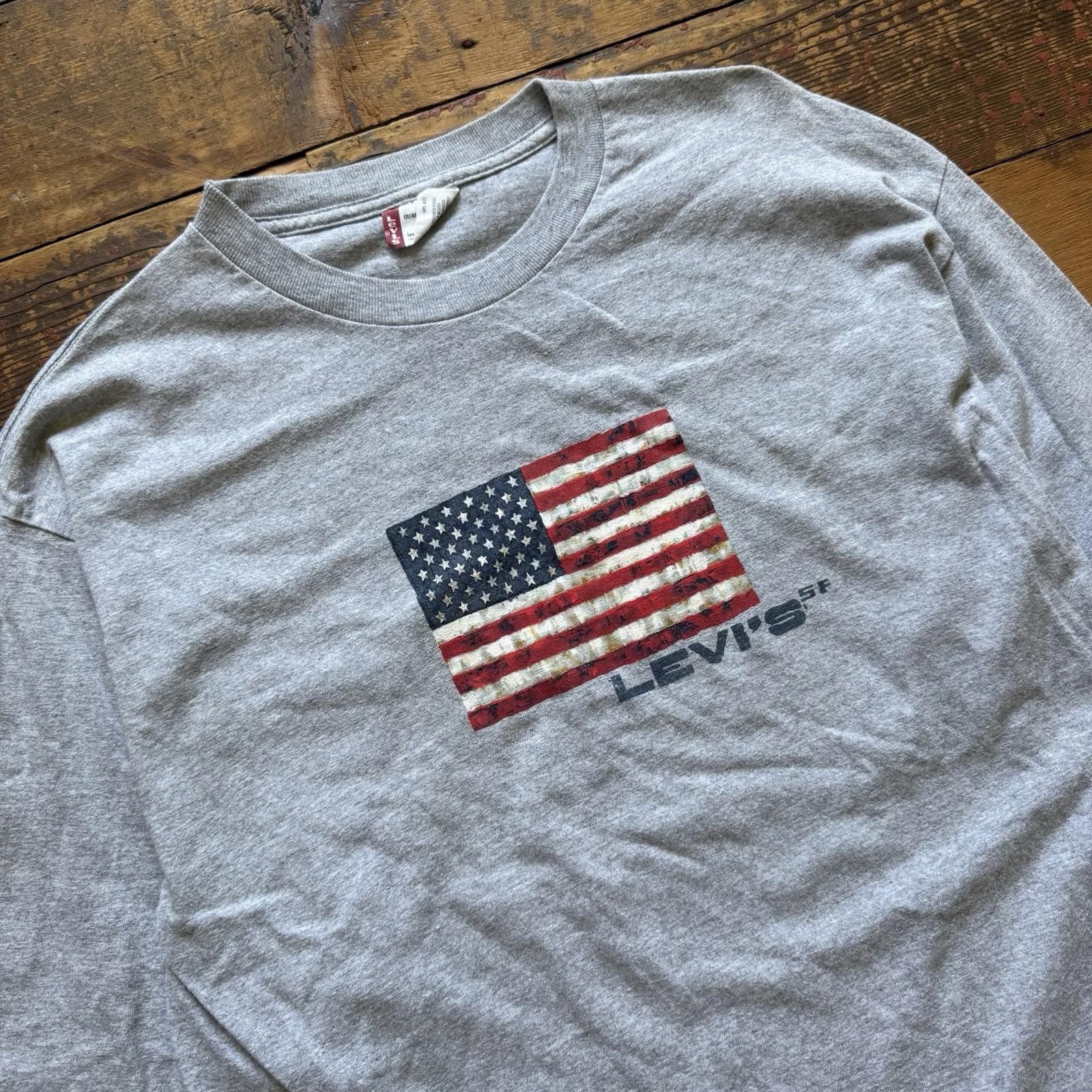 Levi's Vintage Y2K Levi’s Long Sleeve USA Central Flag Big Logo L Size US L / EU 52-54 / 3 - 2 Thumbnail