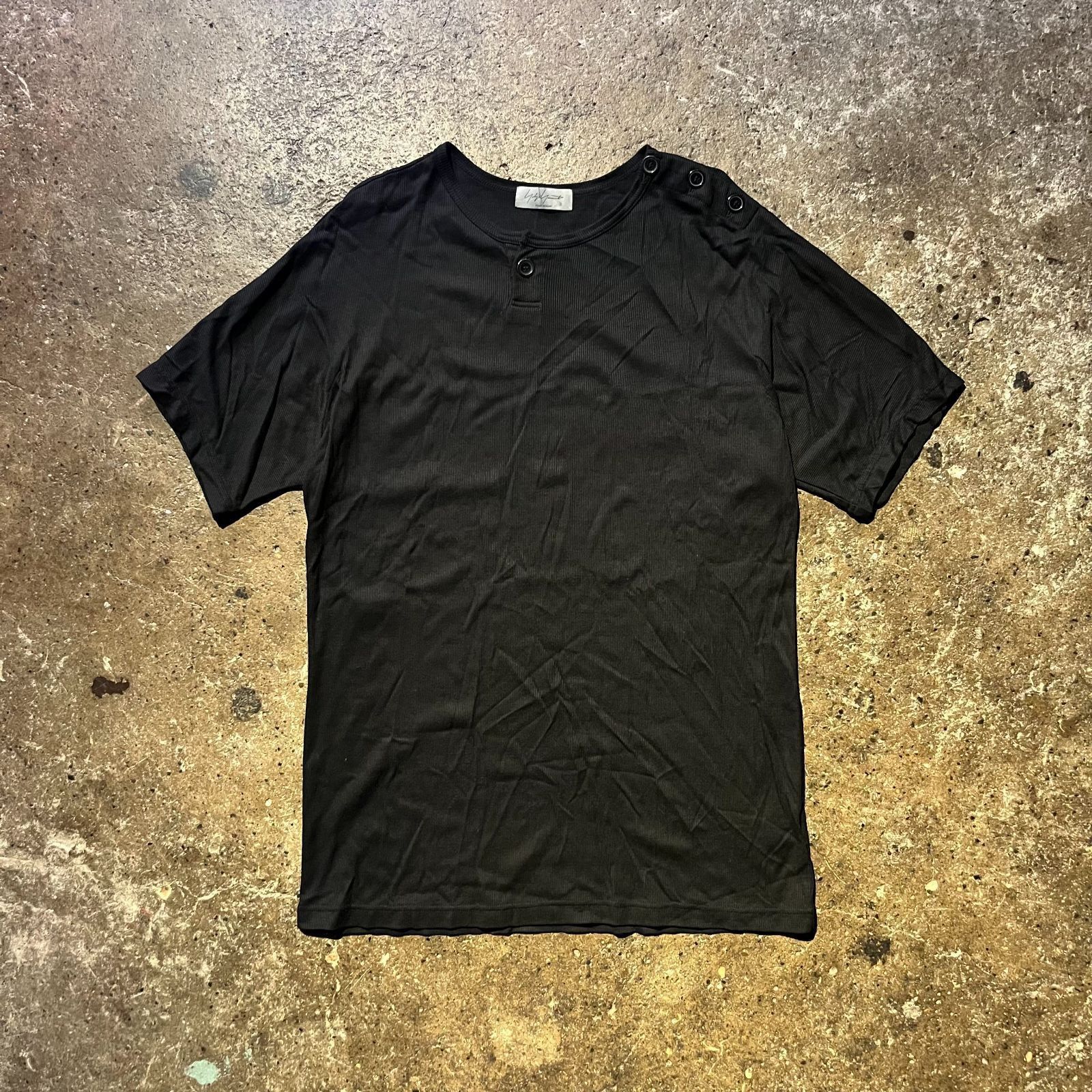 Yohji Yamamoto Pour Homme Henley Shoulder Eyelet Tee Size US L / EU 52-54 / 3 - 1 Thumbnail