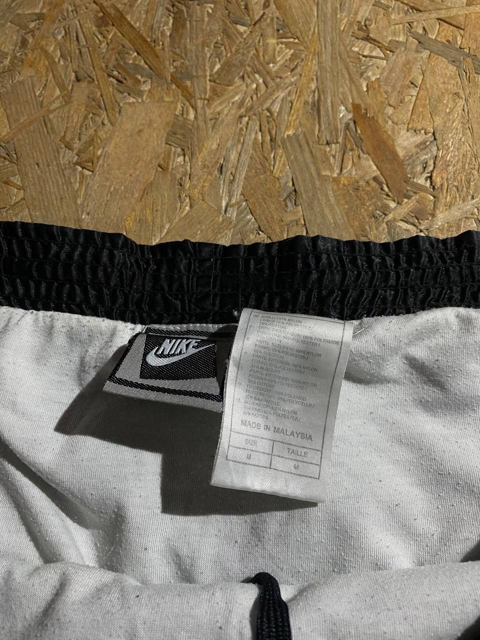 Nike × Vintage Vintage Nike shorts nylon size M black retro Size US 32 / EU 48 - 3 Thumbnail