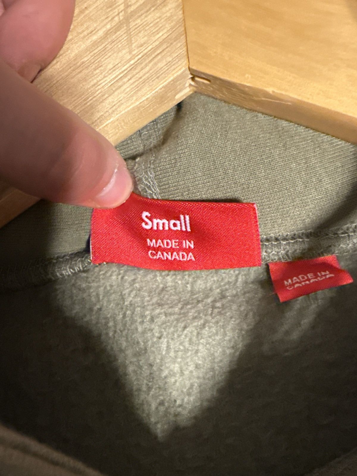 Supreme Supreme olive Box logo Size US S / EU 44-46 / 1 - 4 Thumbnail