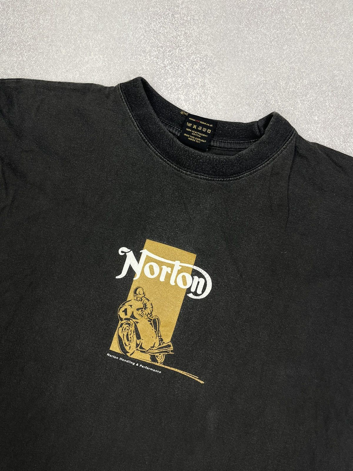 Norton Vintage Norton Motorcycle T Shirt Red Lizard Racing Size US L / EU 52-54 / 3 - 4 Thumbnail