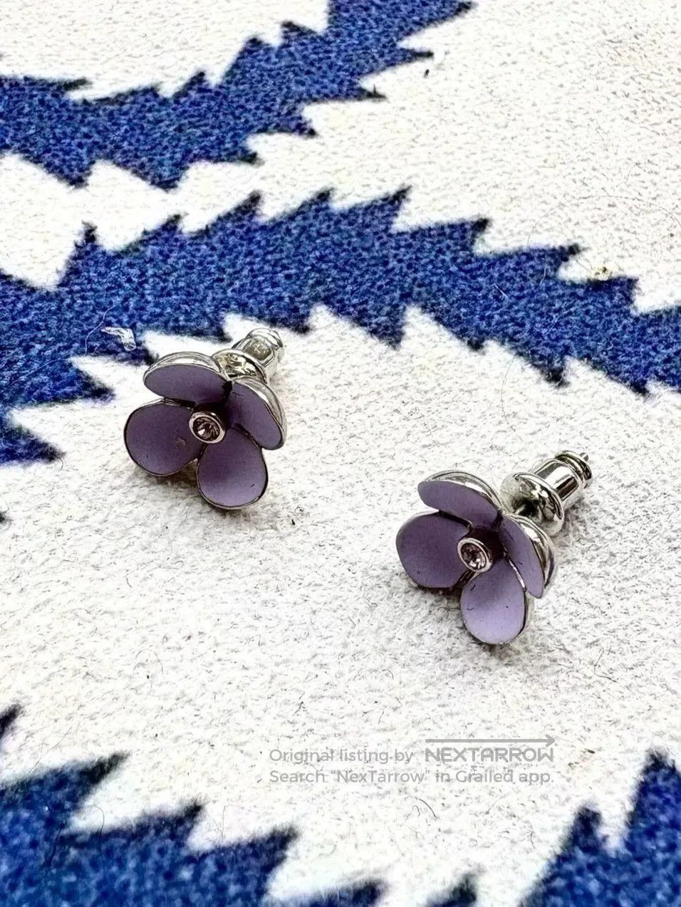 Vivienne Westwood rare vivienne westwood flower earrings. Size ONE SIZE - 1 Thumbnail