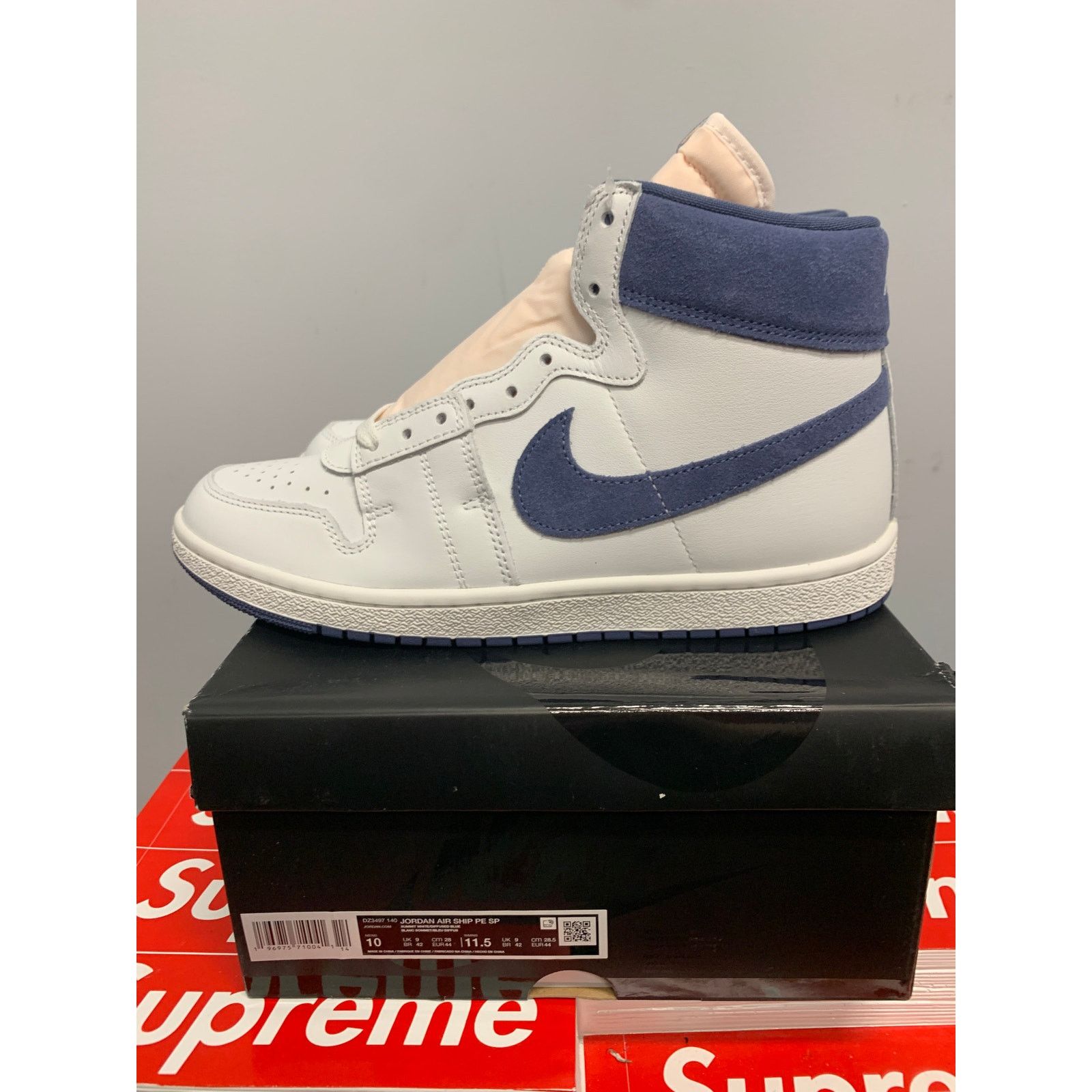 Nike Nike Jordan Air Ship PE SP Diffused Blue Size 10 SHIPS NOW Size US 10 / EU 43 - 4 Thumbnail