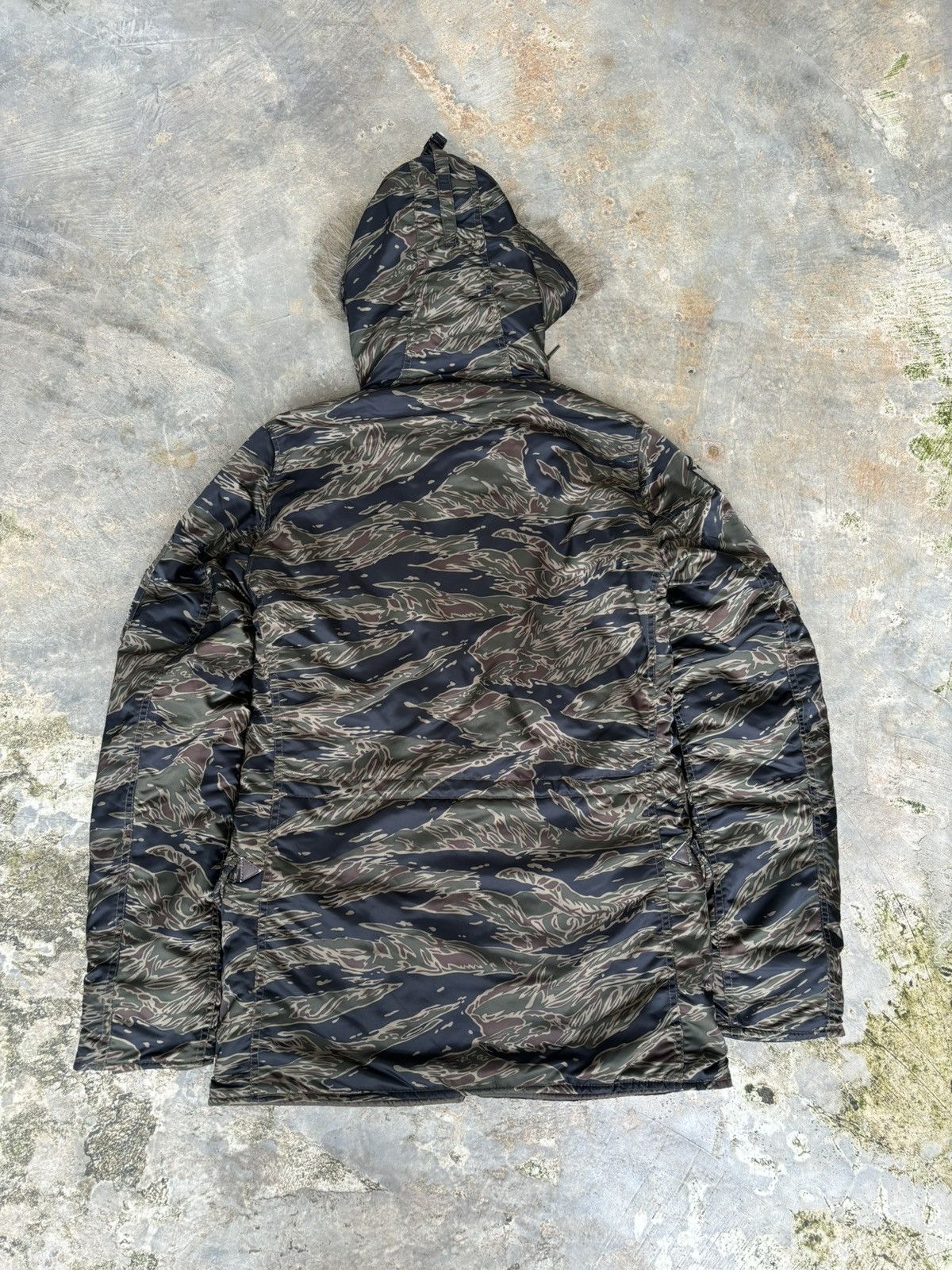 Hysteric Glamour Hysteric Glamour Tiger stripe Ifsix Lgb Style Fur Jacket Size US S / EU 44-46 / 1 - 7 Thumbnail