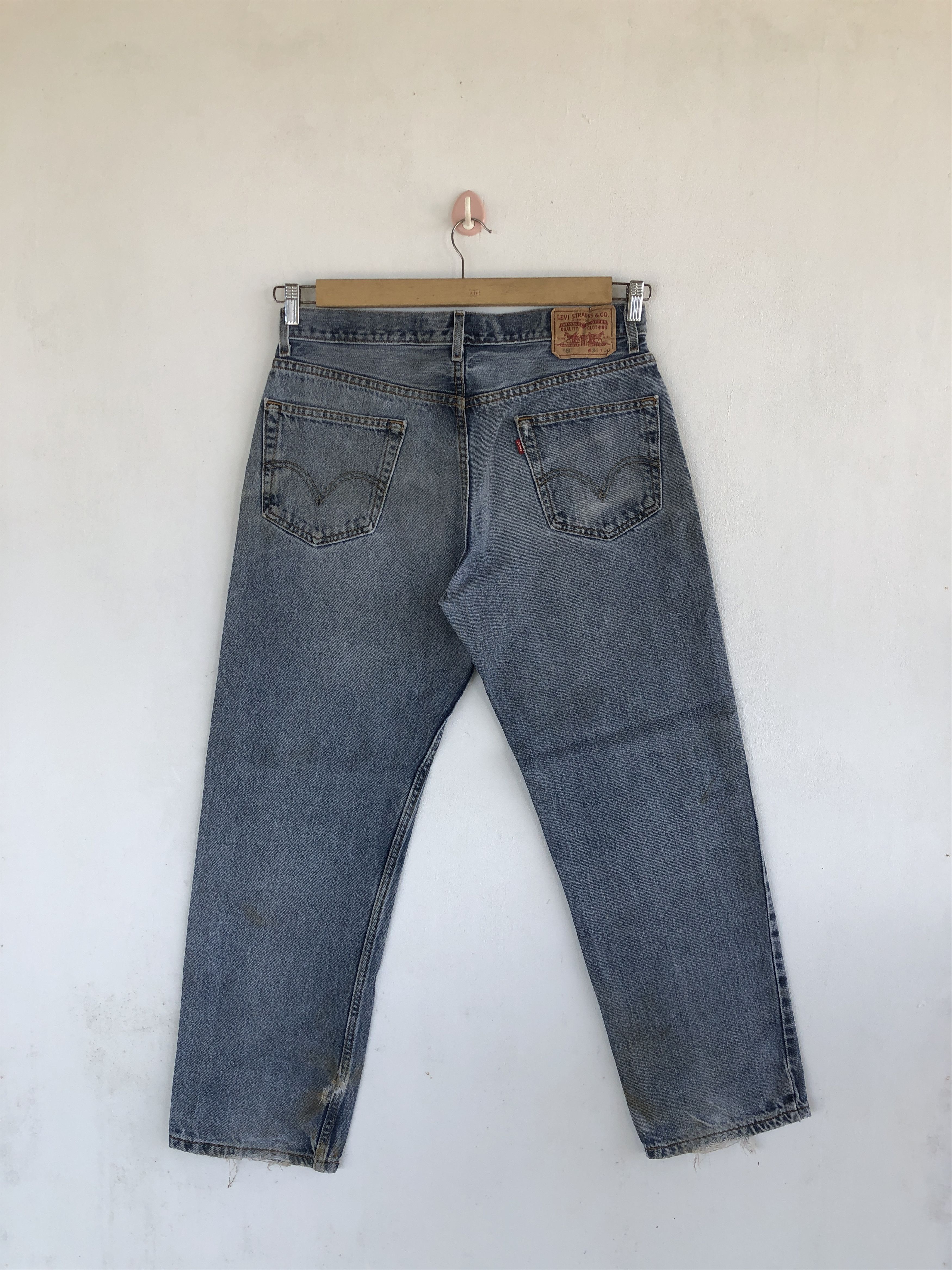 Levi's Vintage Levis 550 Jeans Levi's Faded Light Wash Denim Size US 32 / EU 48 - 2 Thumbnail
