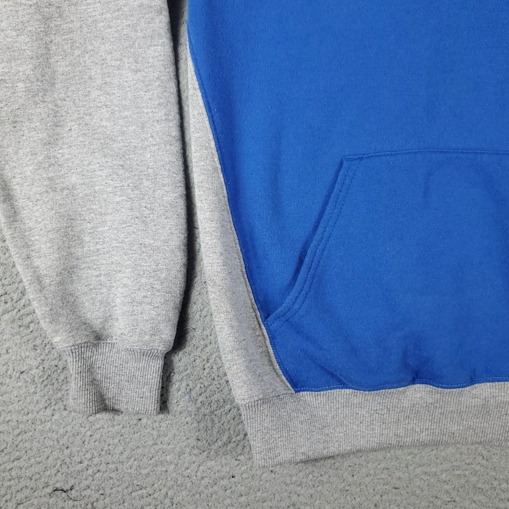 Champion Champion Hoodie Men Medium Gray Pullover Sweatshirt Casual Modern Sports Size US M / EU 48-50 / 2 - 4 Thumbnail