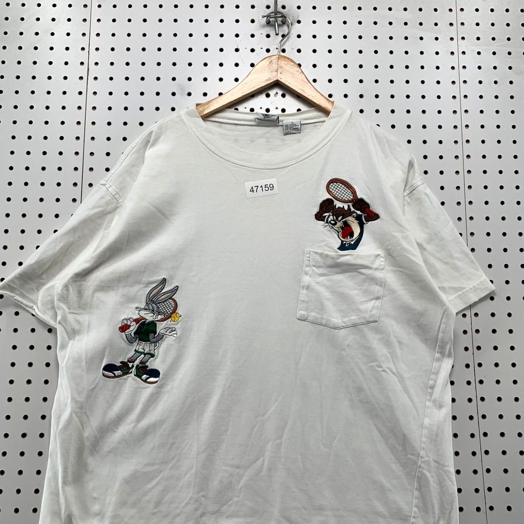 Vintage VINTAGE Bugs Bunny Shirt Mens Large White Pocket Embroidered Tennis Size US L / EU 52-54 / 3 - 4 Thumbnail