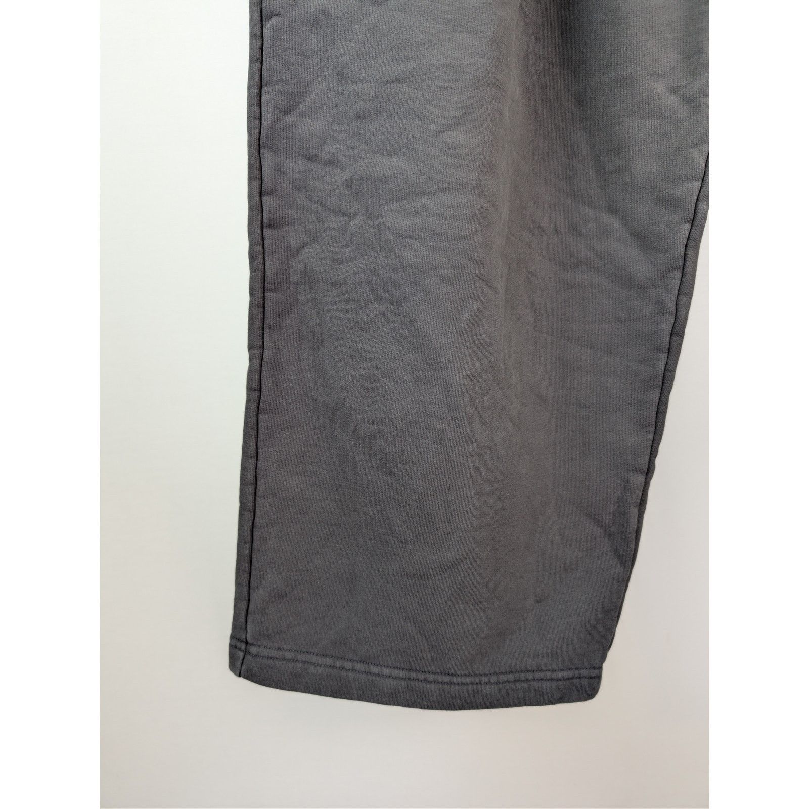 Balenciaga × eBay o1rshd1 Baggy Sweatpants in Wash Black Size US 26 / EU 42 - 7 Thumbnail
