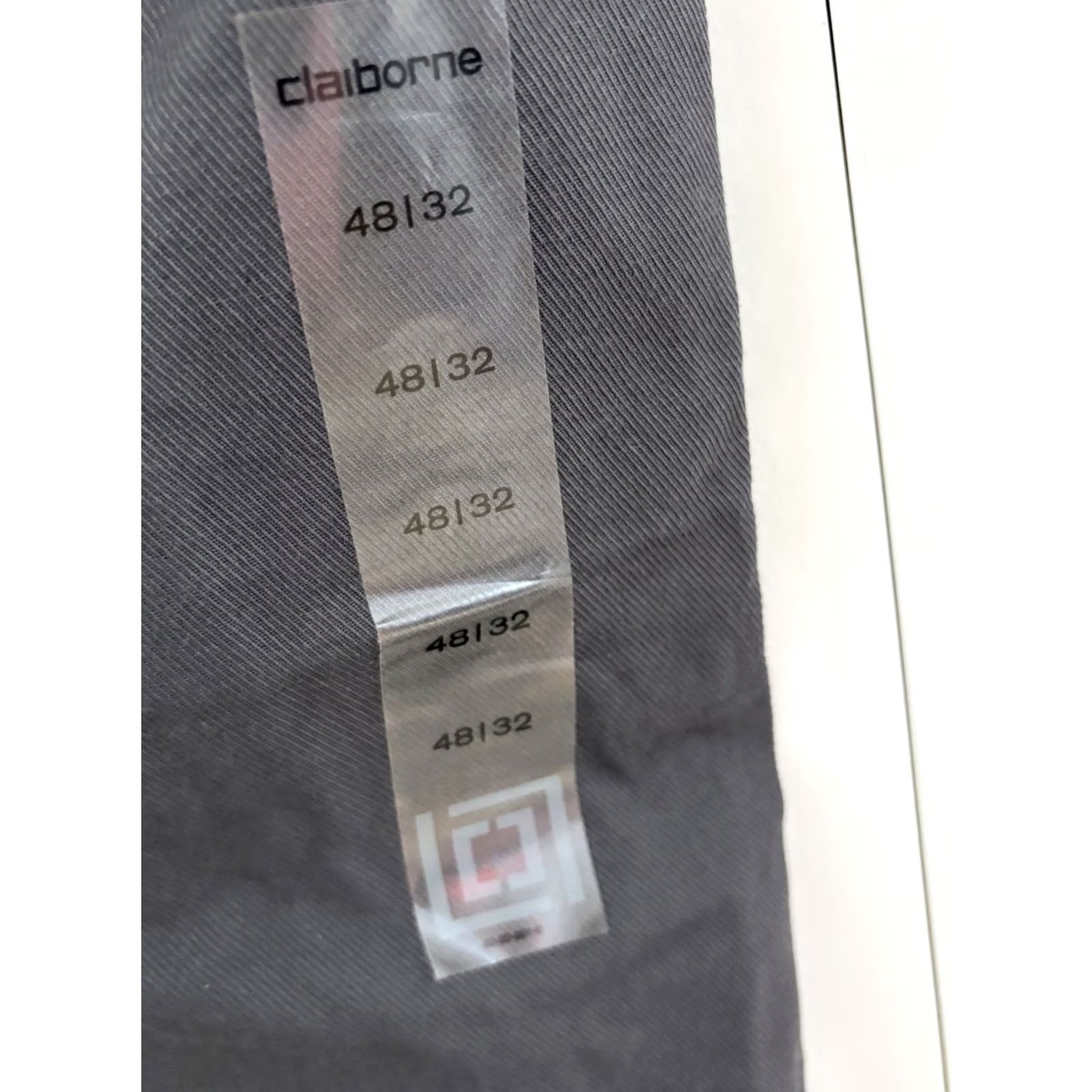 Liz Claiborne NWT Claiborne Pants Forged Iron Gray 48x32 Classic Fit Mens Khakis 32in Inseam Size US 32 / EU 48 - 3 Thumbnail