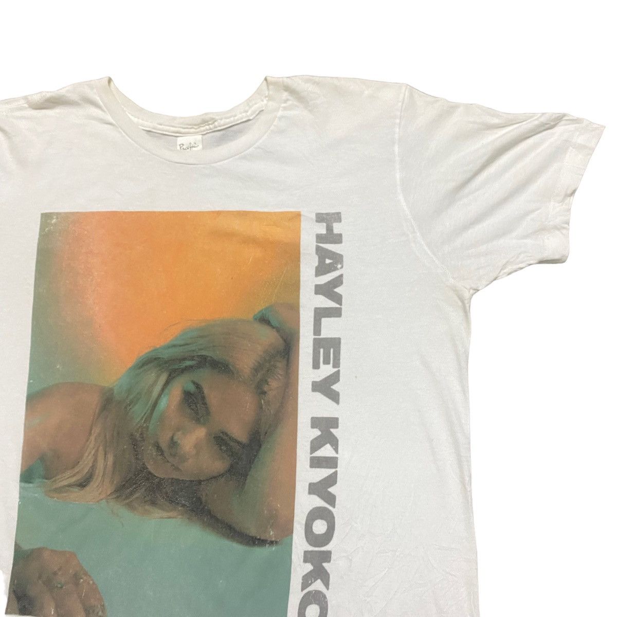 Vintage Hayley Kiyoko Tshirt Size US L / EU 52-54 / 3 - 3 Thumbnail