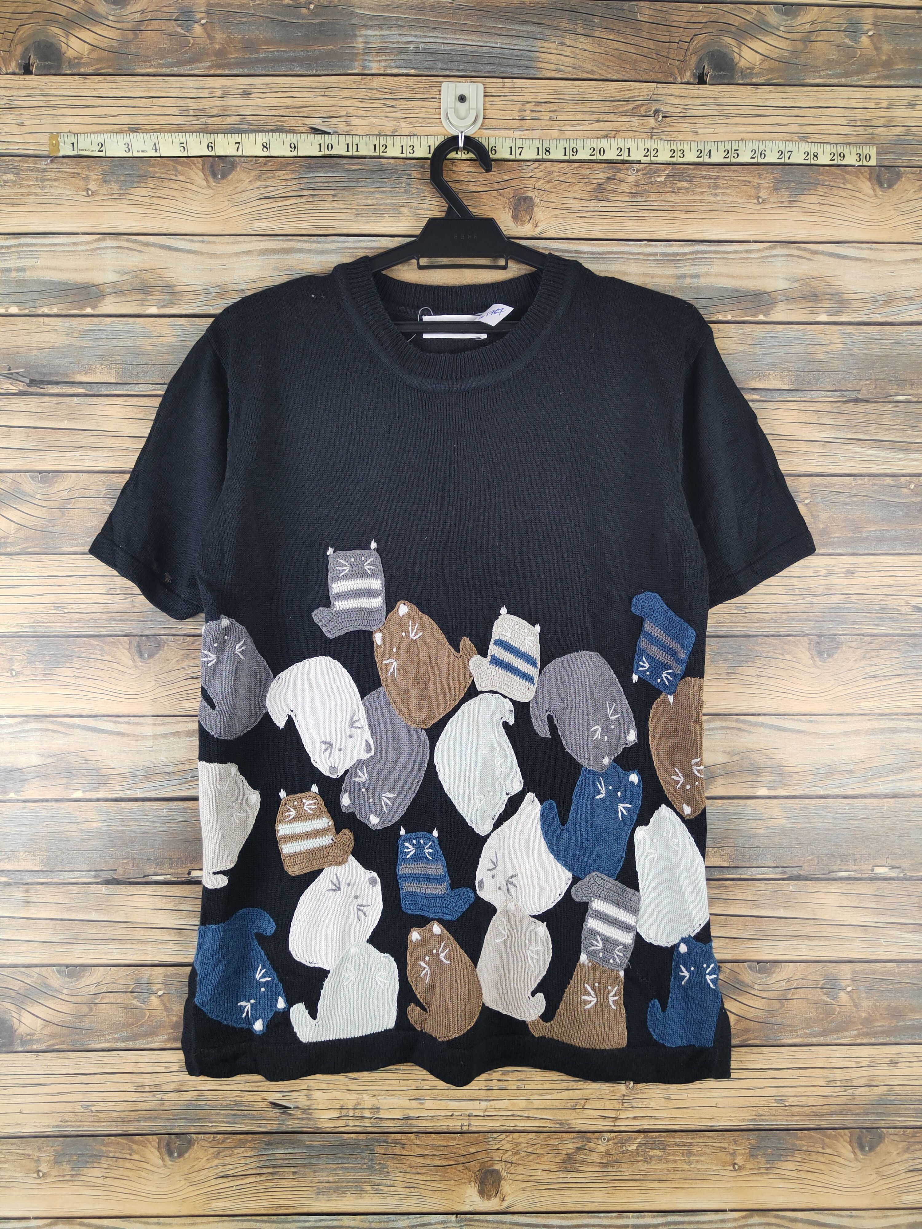 Japanese Brand Hana no Hana Black Cats Short Sleeve T-shirts #W1767 Size US M / EU 48-50 / 2 - 1 Thumbnail