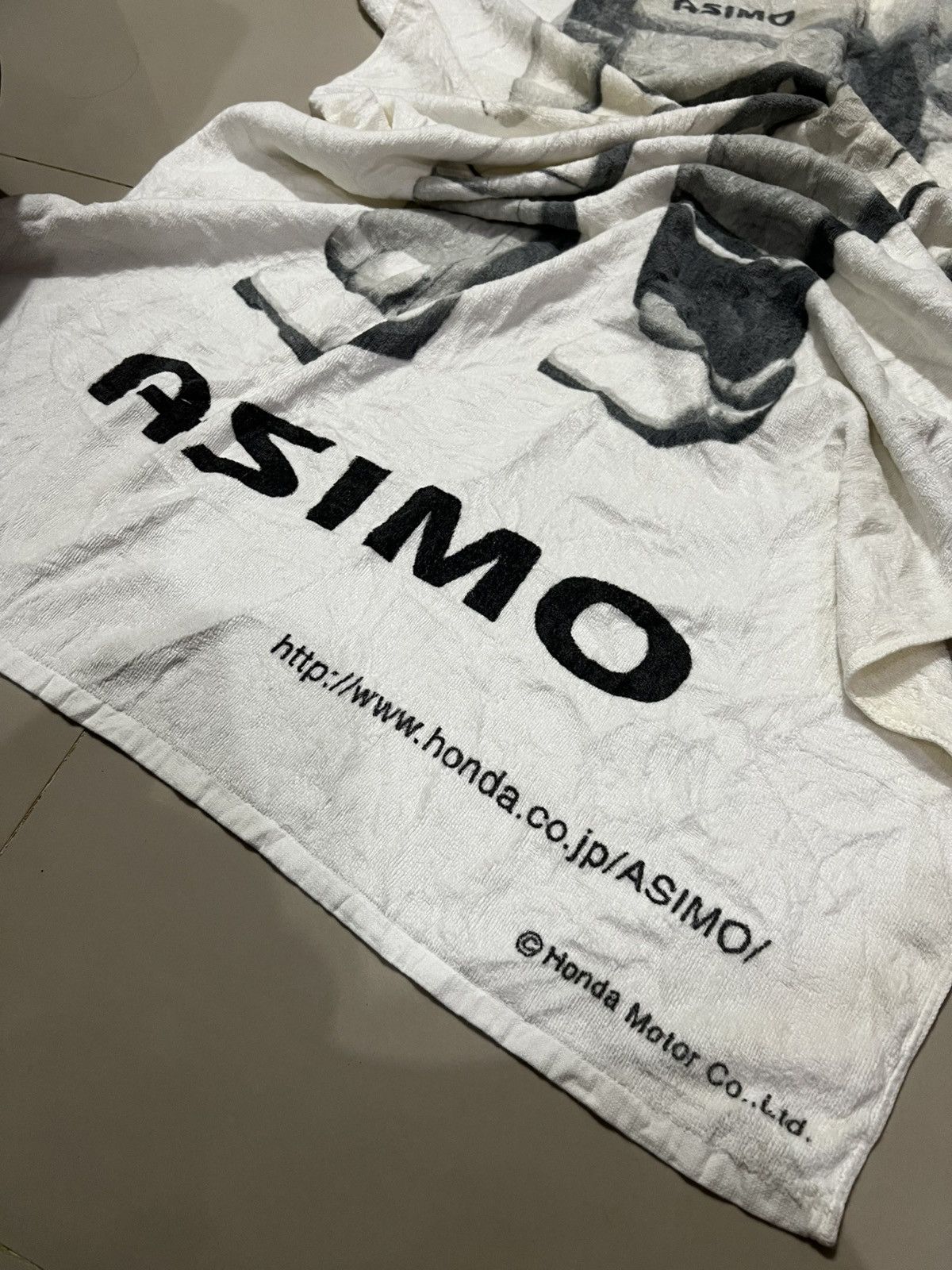 Honda × Japanese Brand × Vintage Vintage 00s Honda Asimo Big Towel Size ONE SIZE - 7 Thumbnail