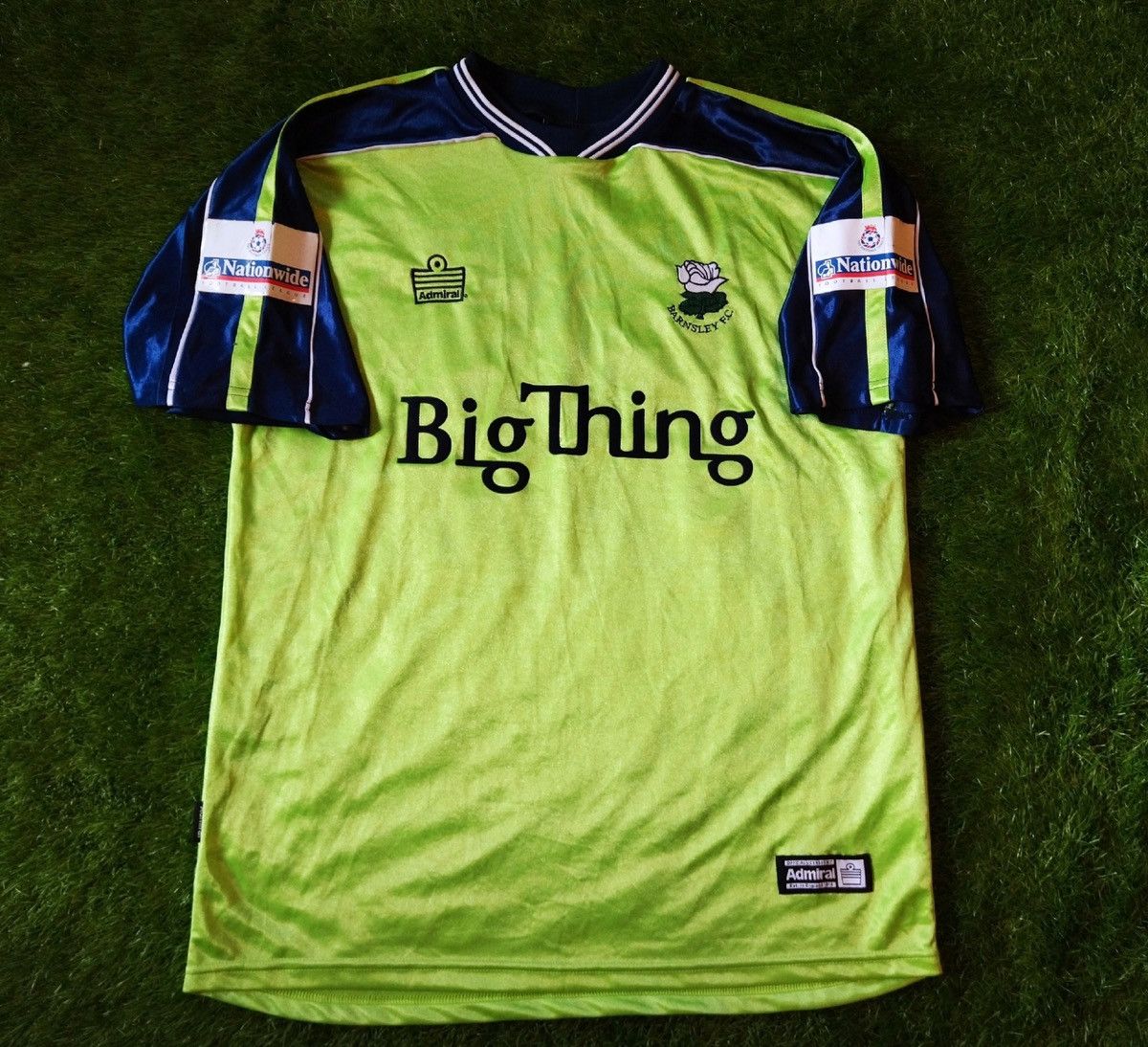Other Barnsley 2000/2001 match worn shirt #28 Brown Admiral Size US L / EU 52-54 / 3 - 1 Thumbnail