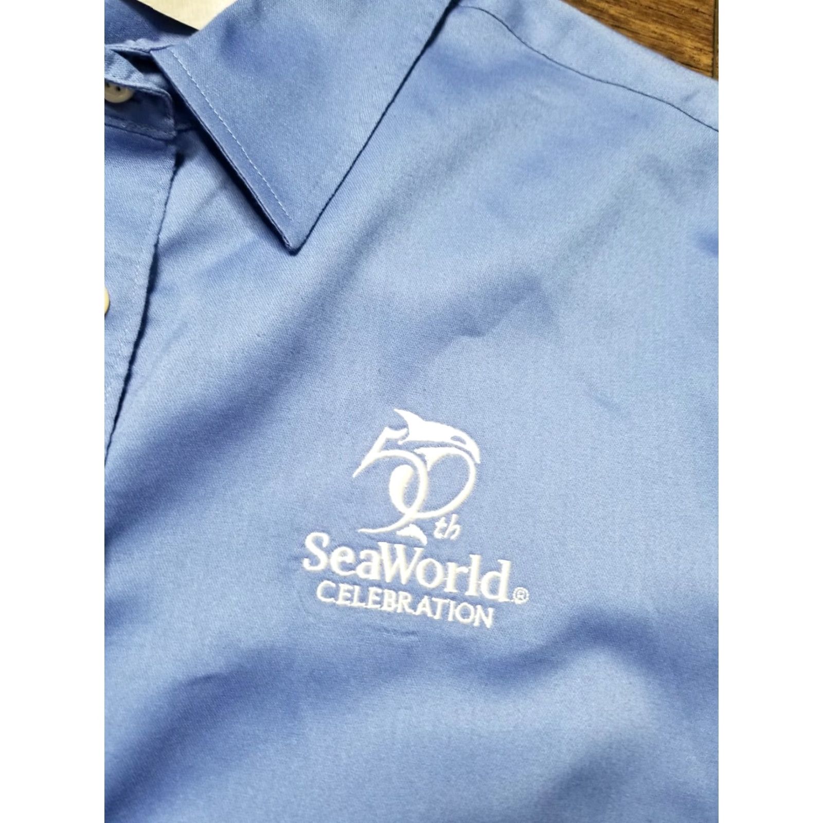 Van Heusen VINTAGE Van Heusen Polo Shirt Women's Medium Light Blue Sea World 50 Years Employee Status Polo Shirt Womens, 50th Anniversary Theme Size M / US 6-8 / IT 42-44 - 3 Thumbnail